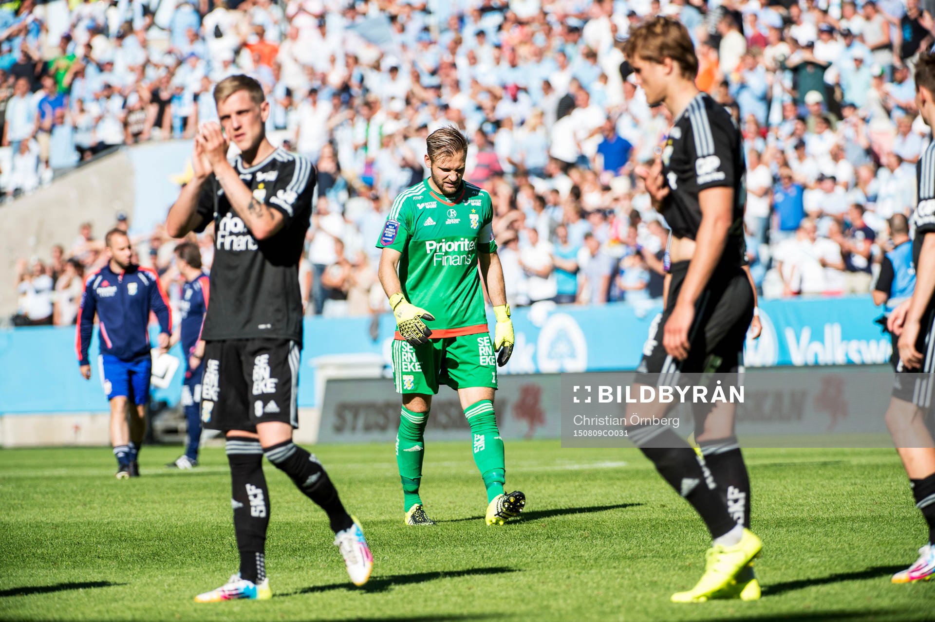 IFK Göteborgs målvakt John Alvbåge deppar