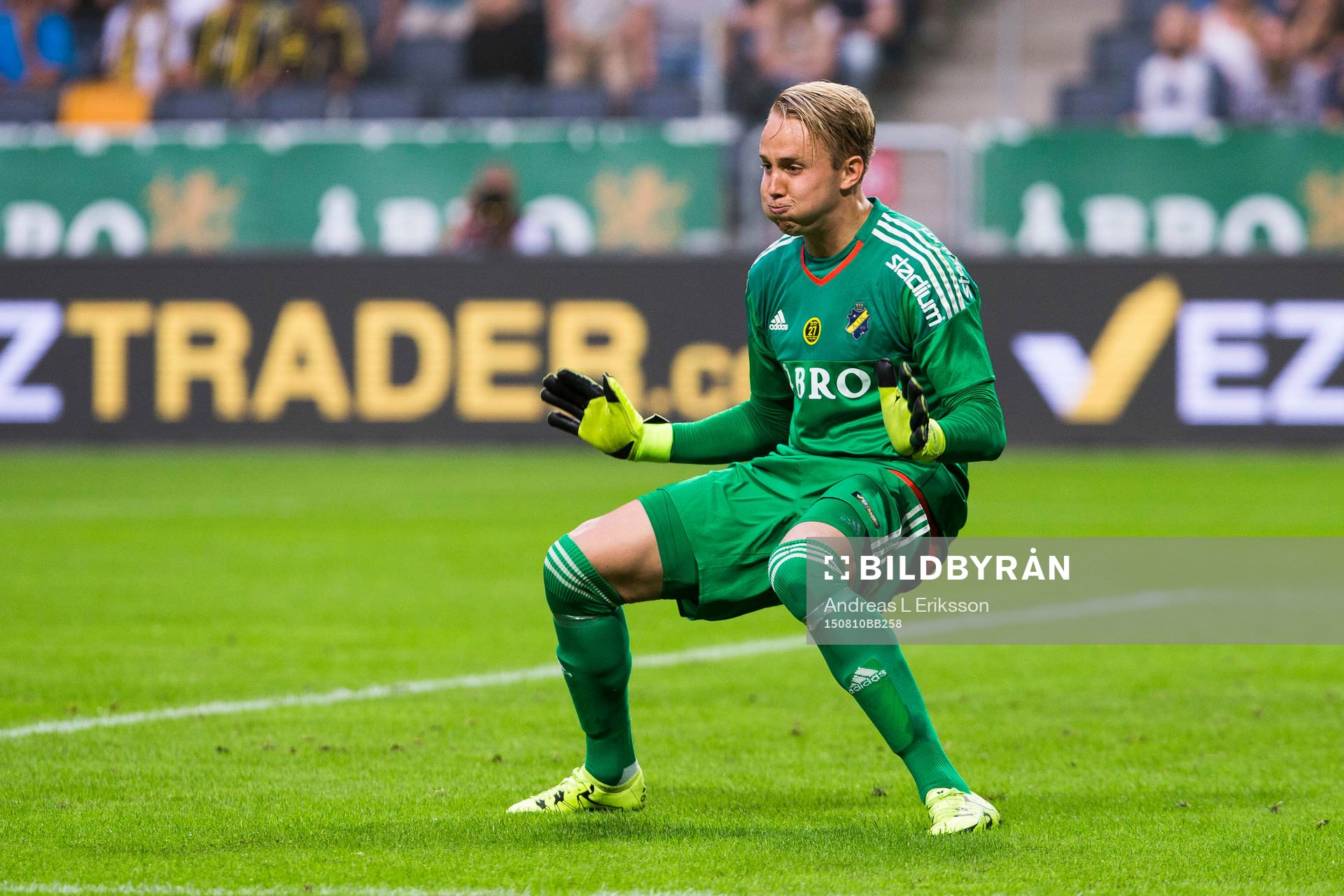 s målvakt Patrik Carlgren
