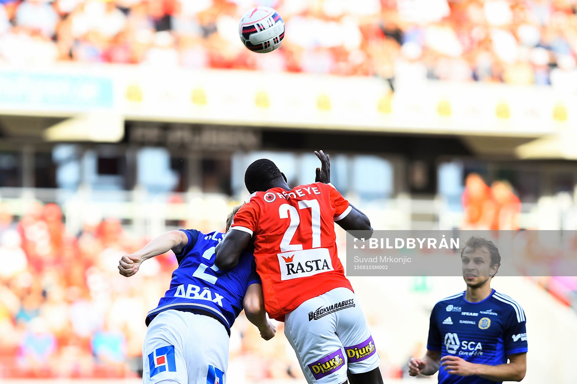 Kalmars Papa Alioune Diouf och Sundsvalls Joakim Nilsson