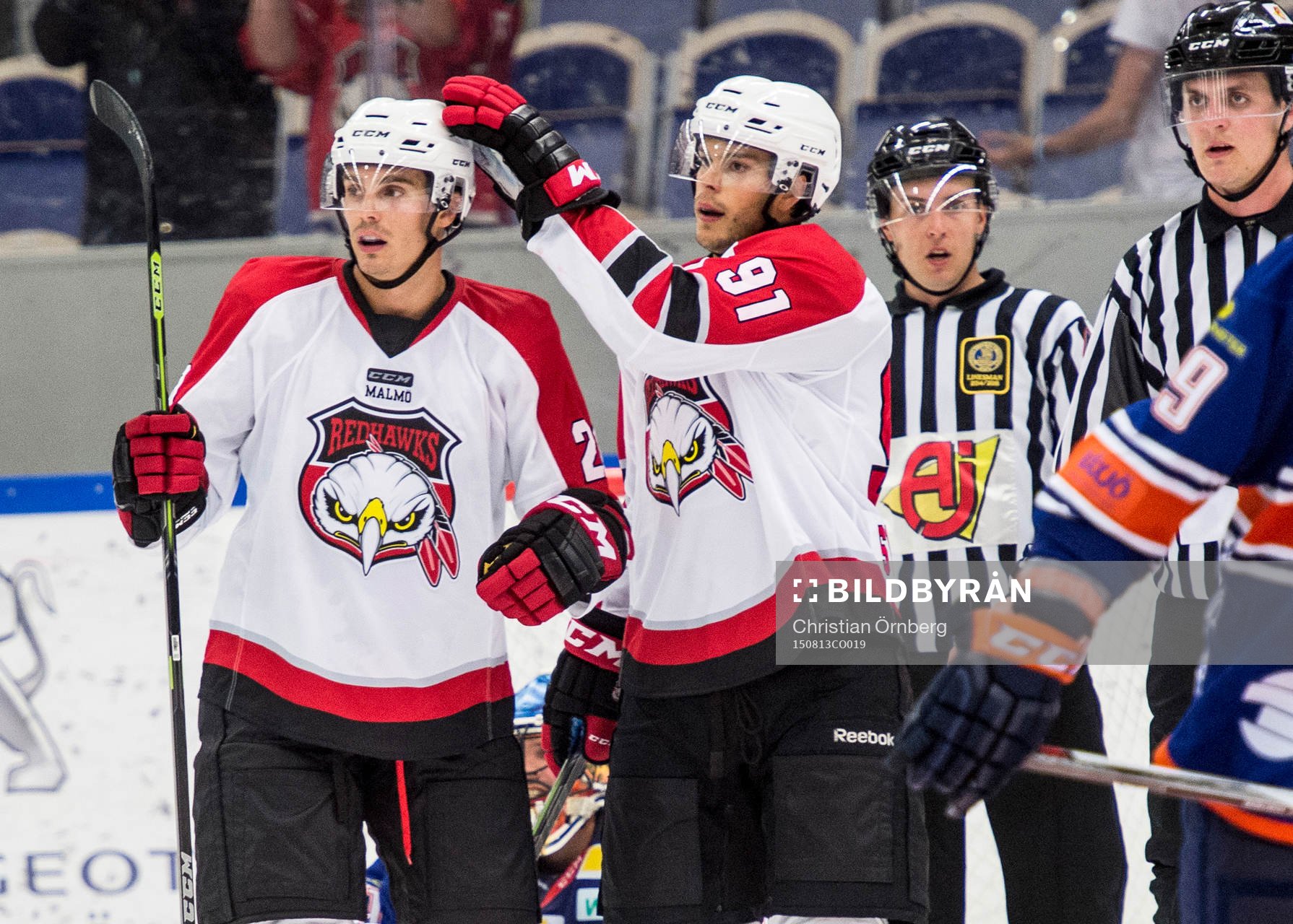 Malmö Redhawks Henrik Hetta och målgöraren Björn