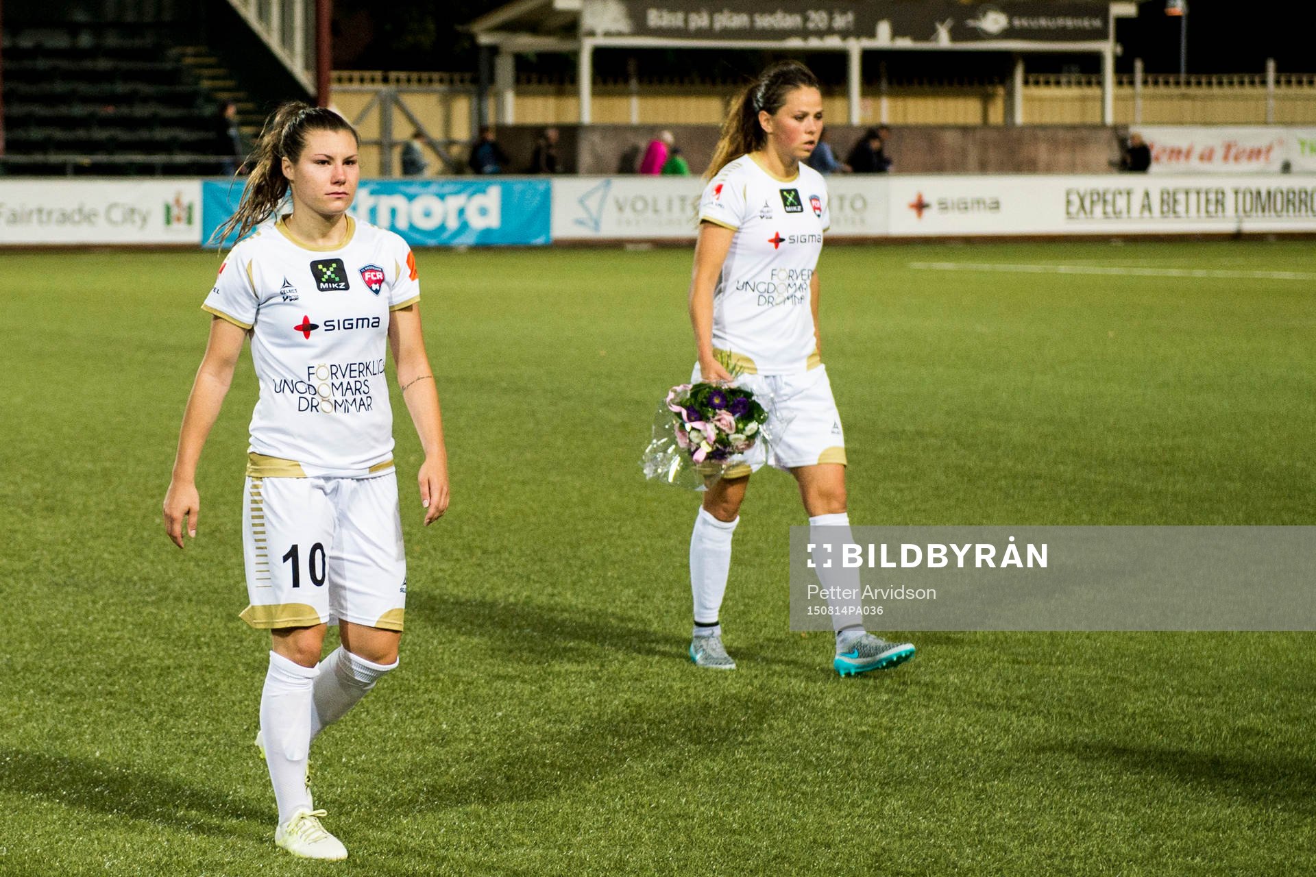 Rosengårds Ramona Bachmann och Sara Björk Gunnarsdottir
