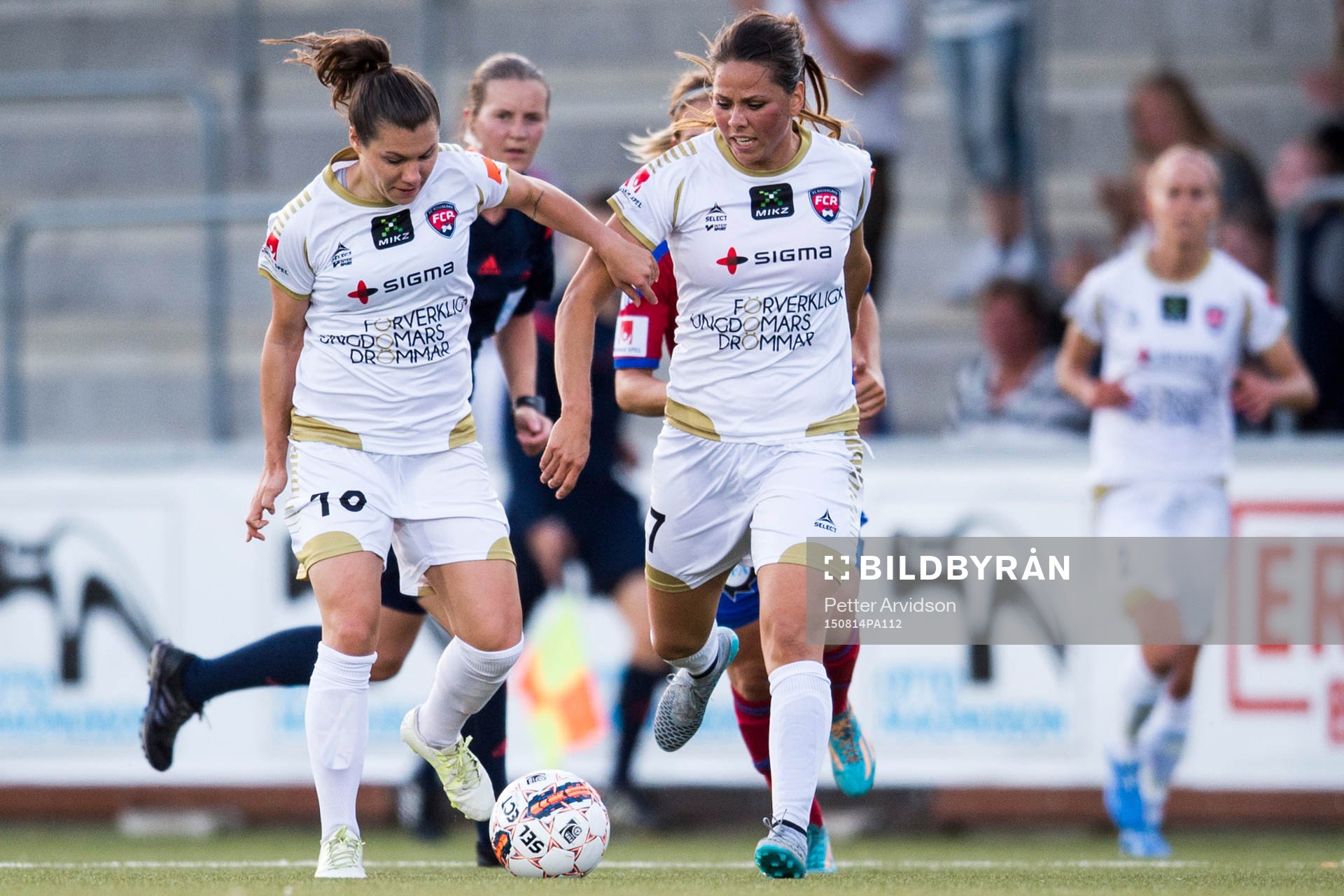 Rosengårds Ramona Bachmann och Sara Björk Gunnarsdottir