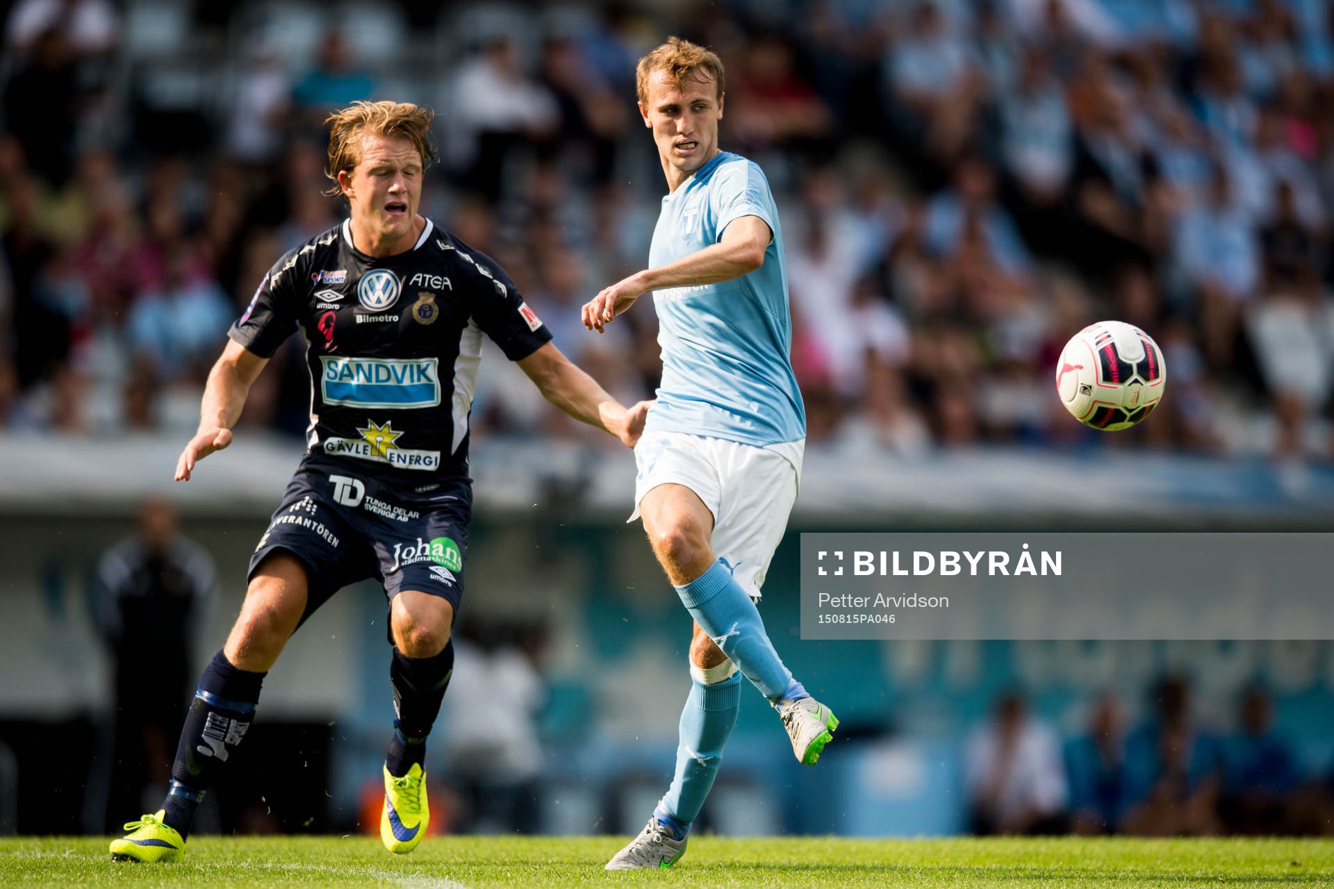 Gefles Anders Bååth-Sjöblom och Malmö FFs Magnus Wolff