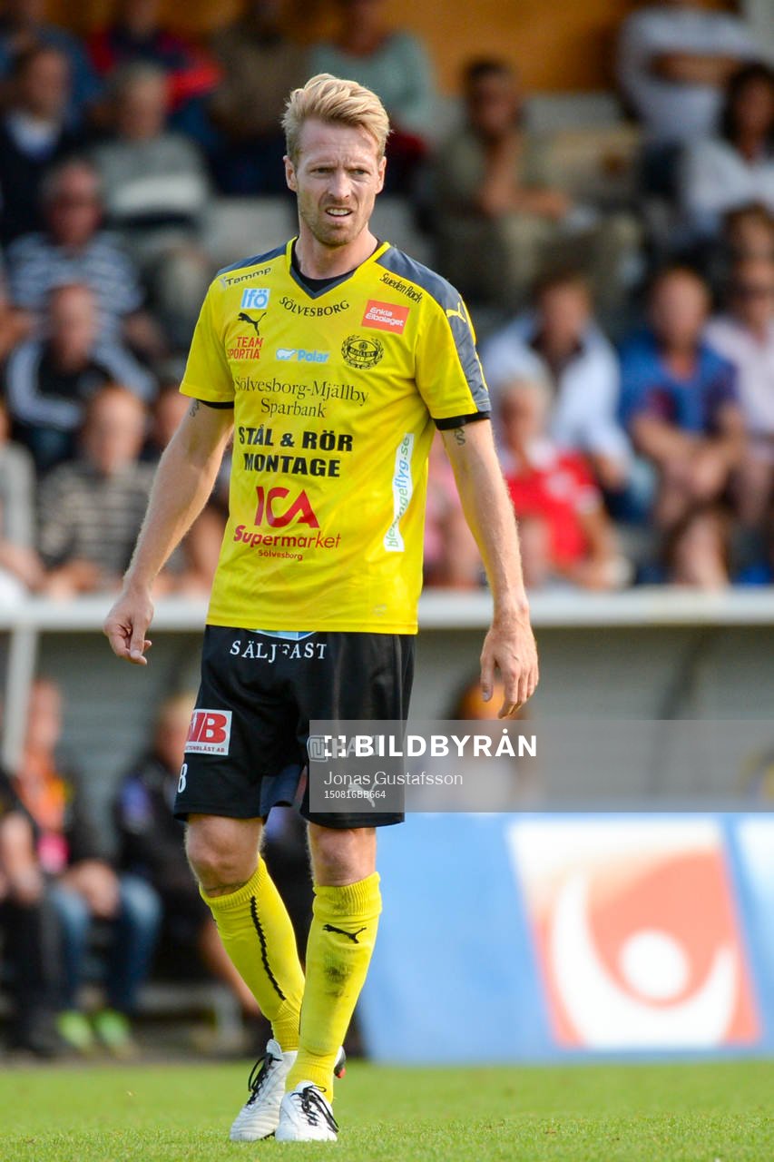 Mjällbys Christian Wilhelmsson deppar