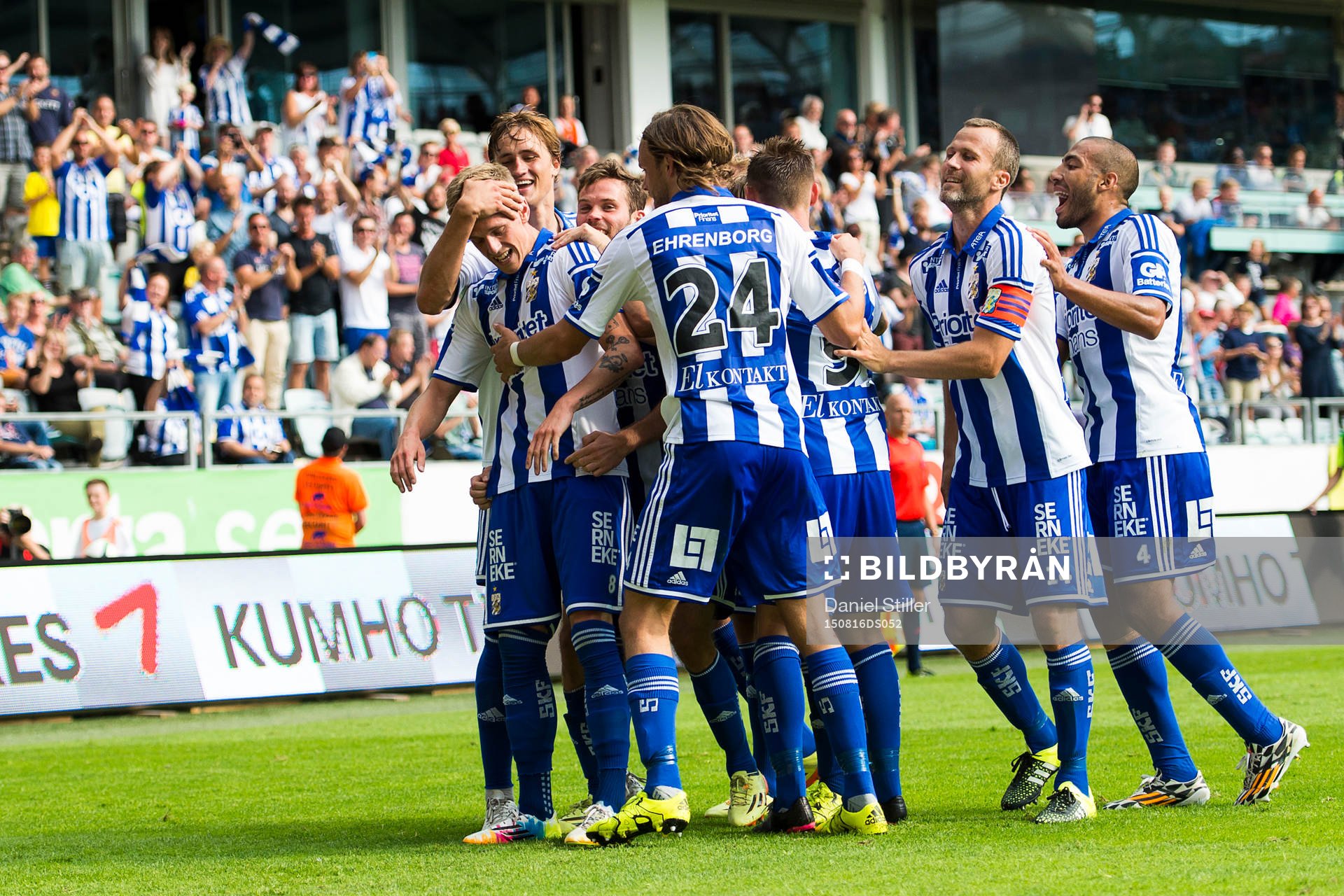IFK Göteborgs Sören Rieks kramas om