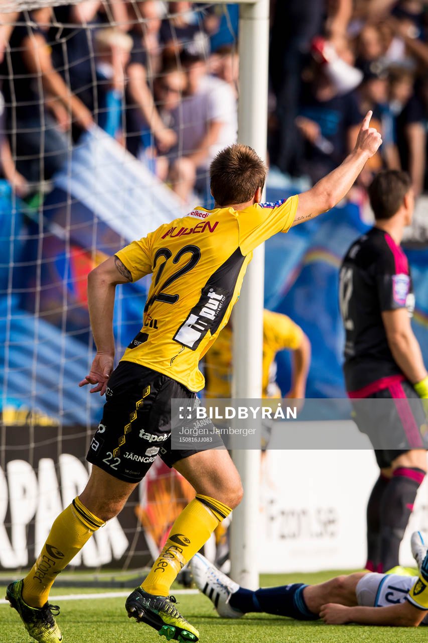 Elfsborgs Viktor Prodell jublar