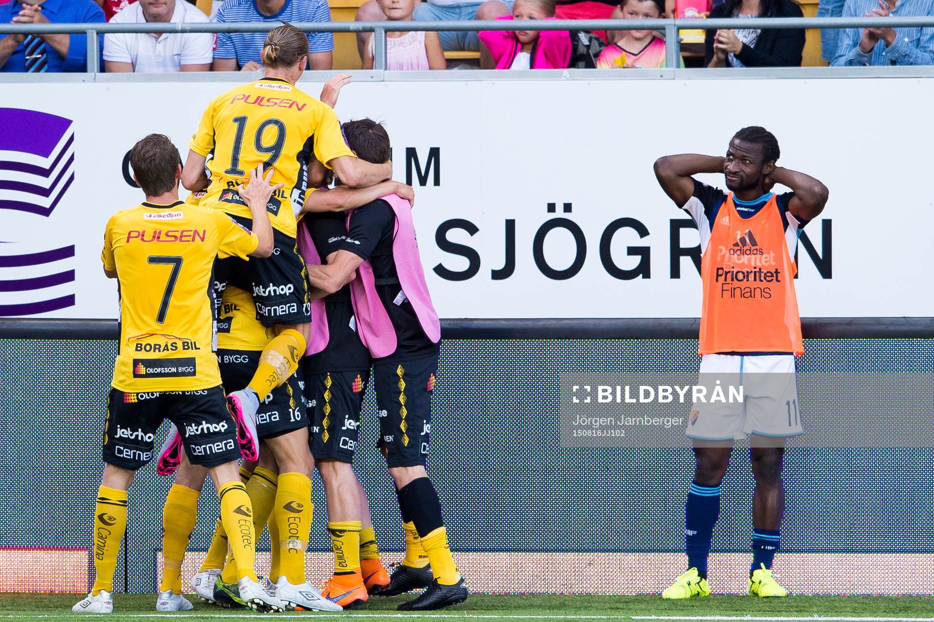 Elfsborgs spelarna jublar