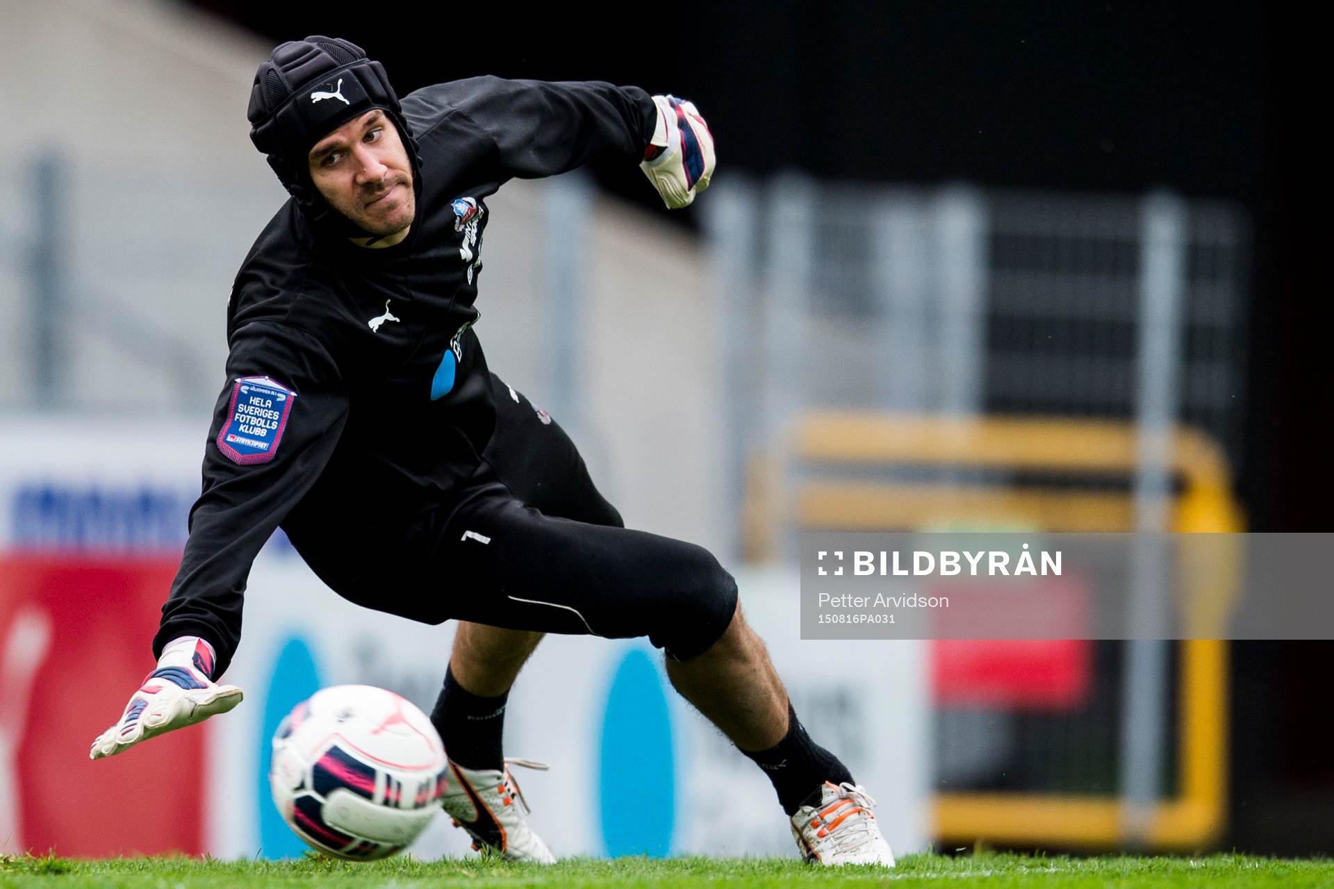 målvakt Matt Pyzdrowski under en fotbollsträning med Helsingborg den 16 augusti 2015 i Helsingborg.