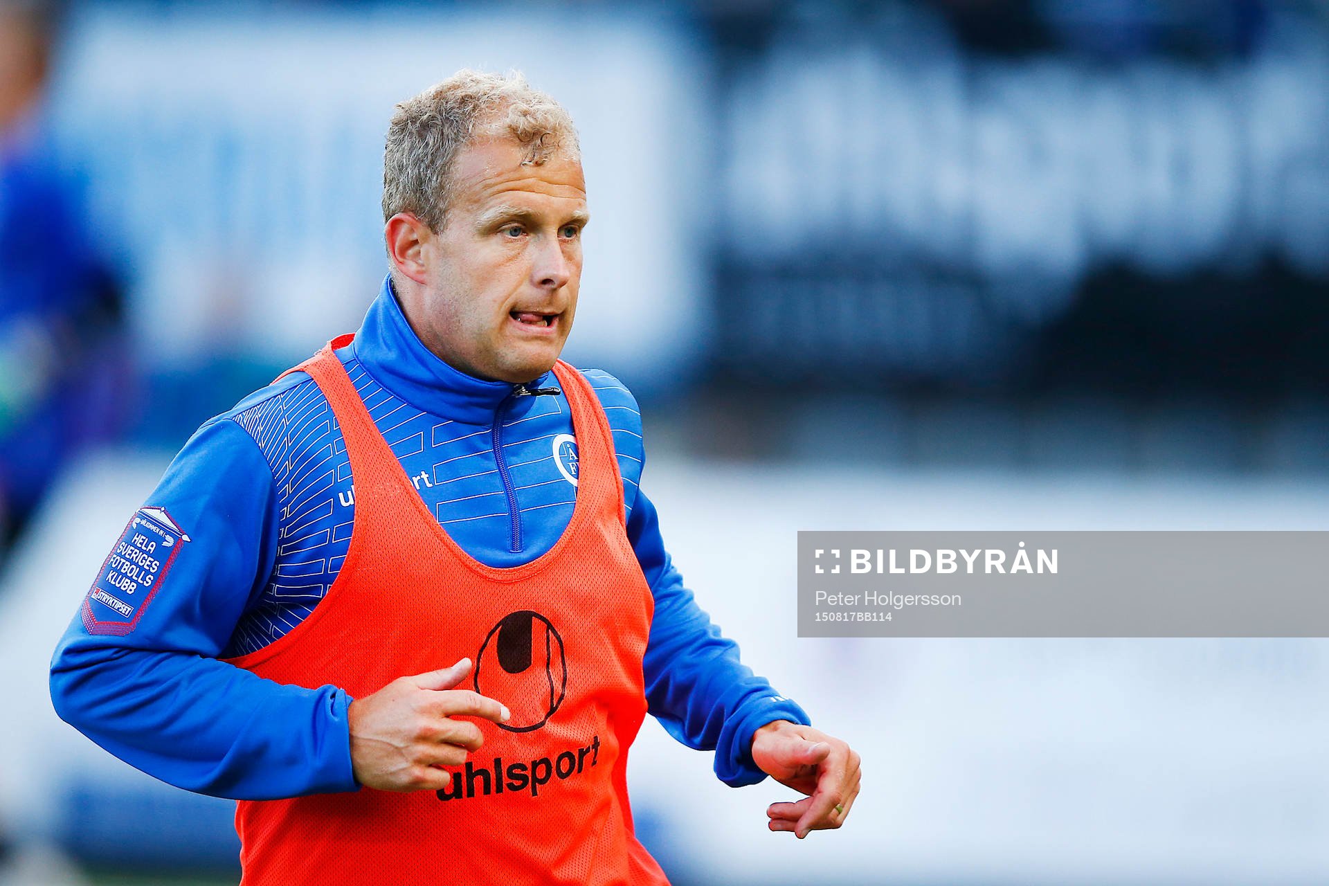 Åtvidabergs  Kristian Bergström värmer upp