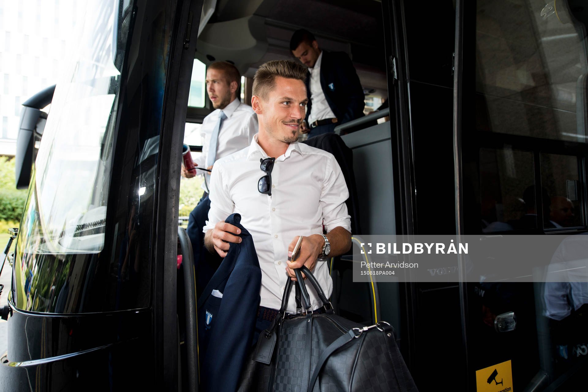 Malmö FFs avstängda Markus Rosenberg är med på resan