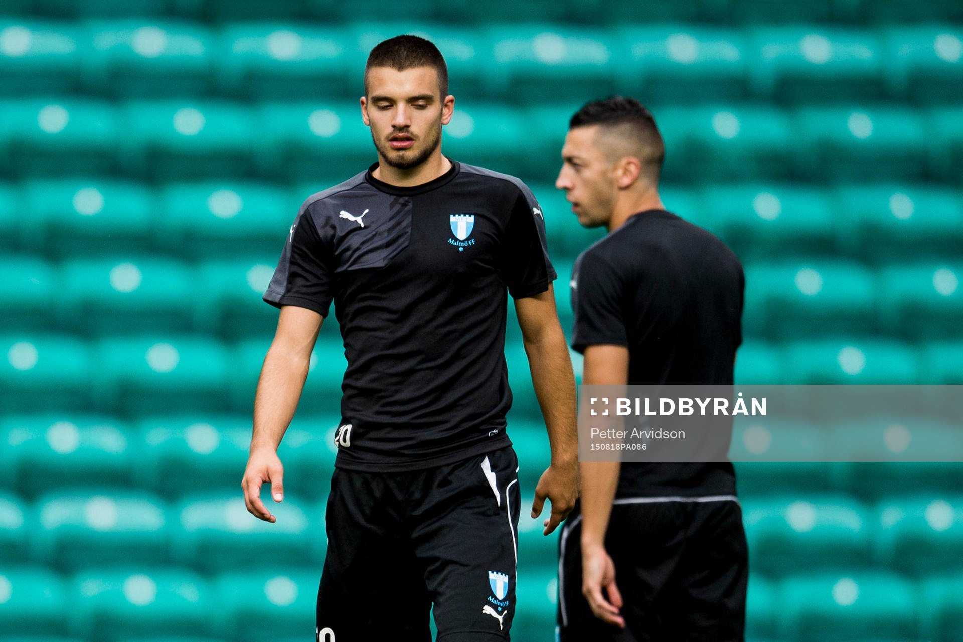 Malmö FFs Vladimir Rodic och Nikola Djurjic deppar