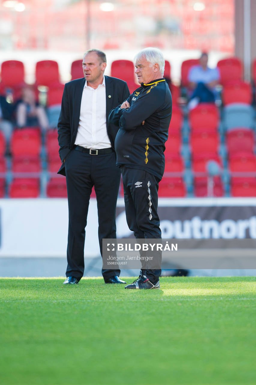 Elfsborgs manager Magnus Haglund och assisterande tränare