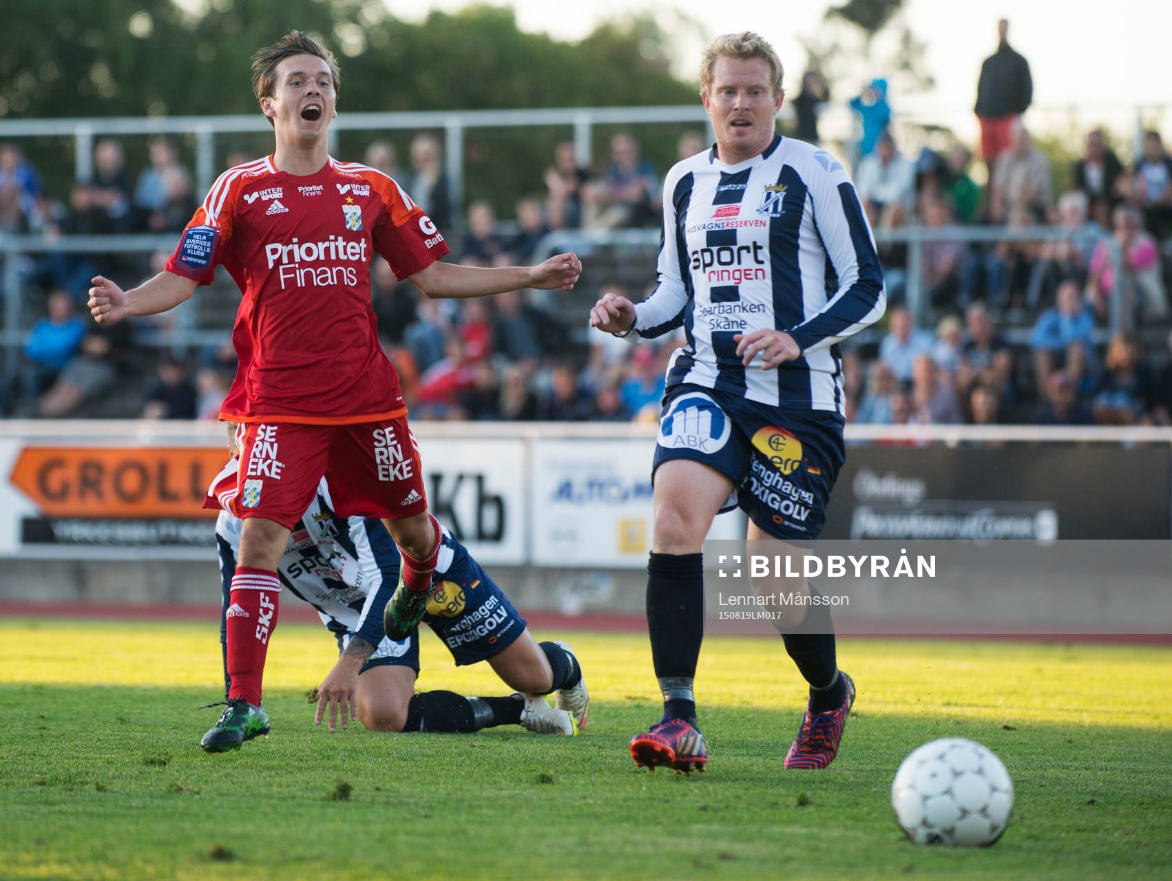 IFK Göteborgs Patrik Karlsson Lagemyr skjuter och jublar, men bollen går inte in, i matchen i Svenska Cupen mellan Kristianstad och IFK Göteborg i Kristianstad 19 augusti 2015.