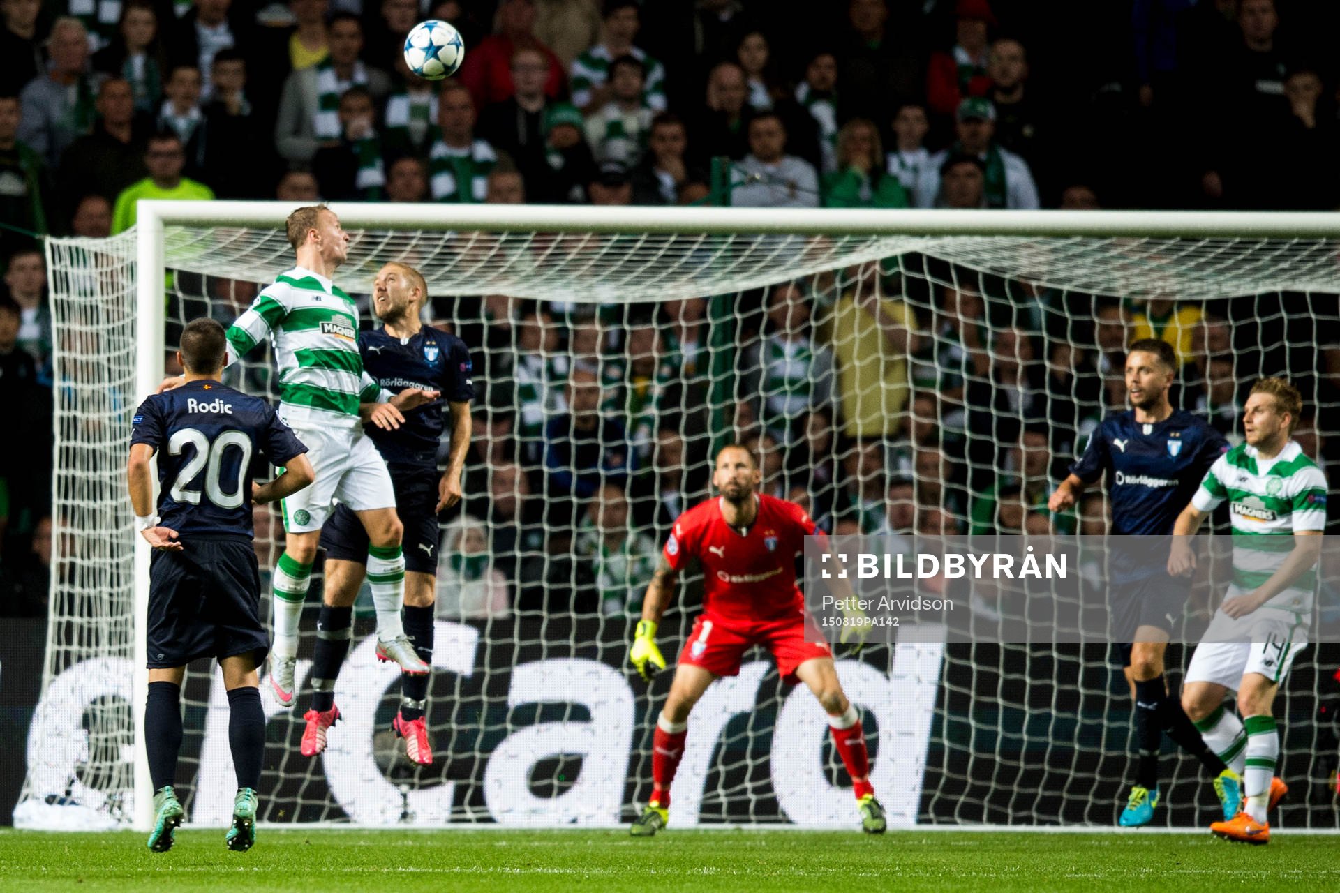 Celtics Leigh Griffiths (tv) nickar