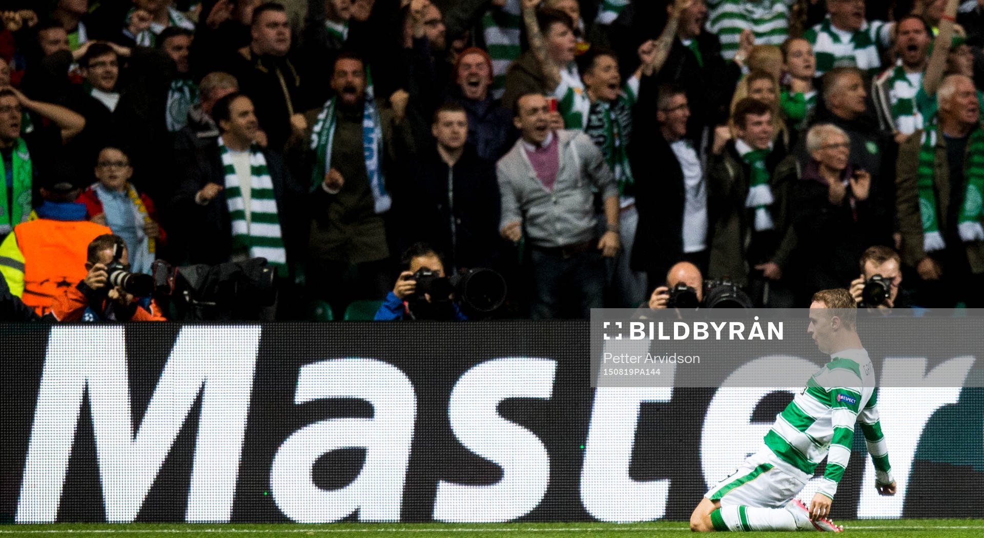 Celtics Leigh Griffiths jublar efter att han gjort 3-1 under fotbollsmatchen mellan Celtic och Malmö FF i kvalet till Champions League den 19 augusti 2015 i Glasgow.