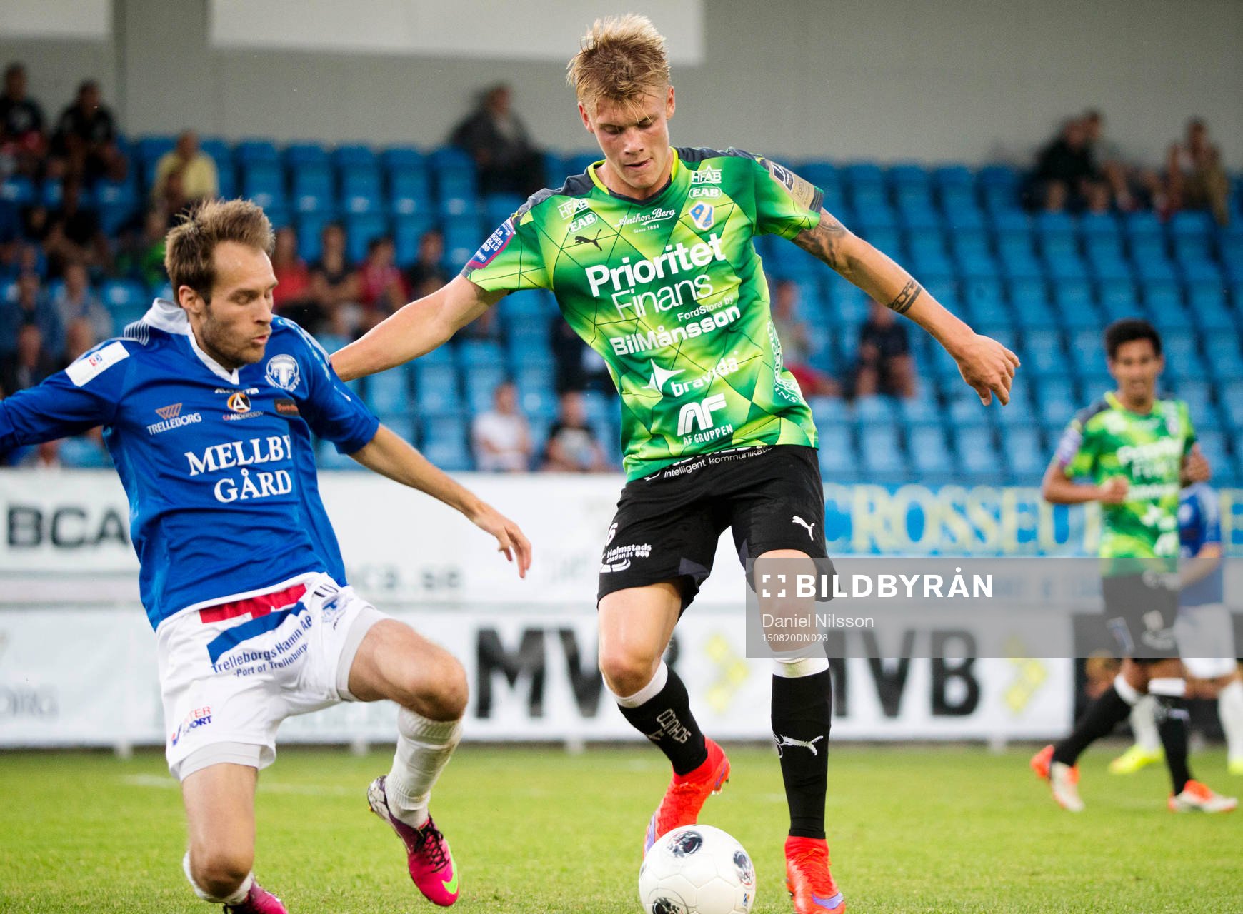 Halmstads Eric Smith och Trelleborgs Zoran Jovanovic
