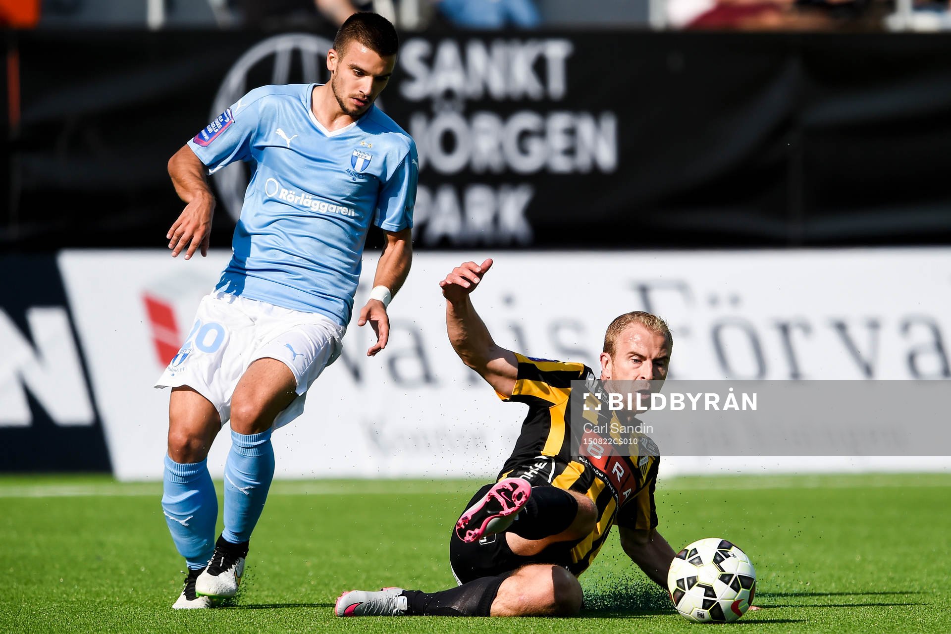 Malmö FFs Vladimir Rodic och Häckens Kari Arkivuo