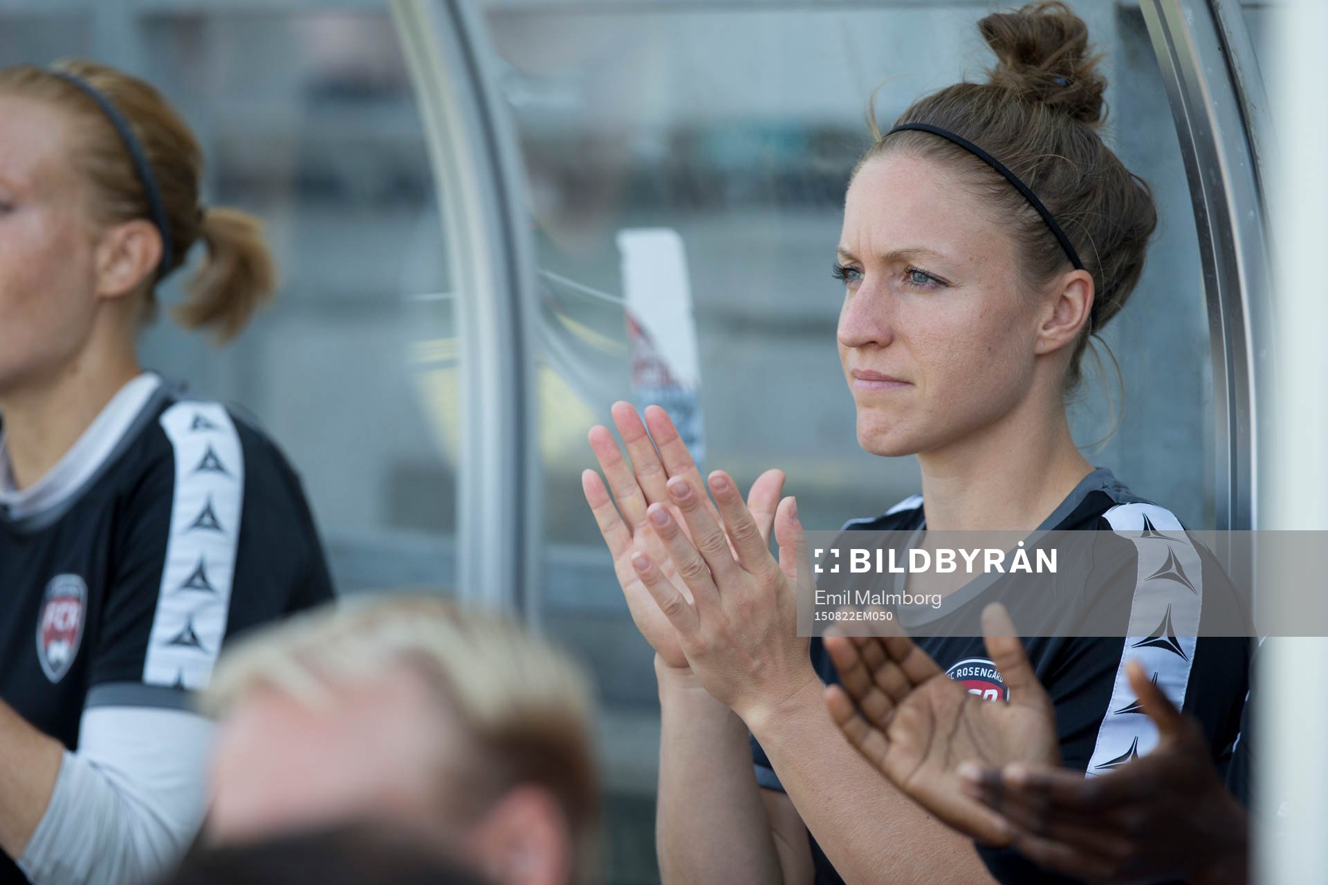 Rosengårds Joseé Belanger på bänken