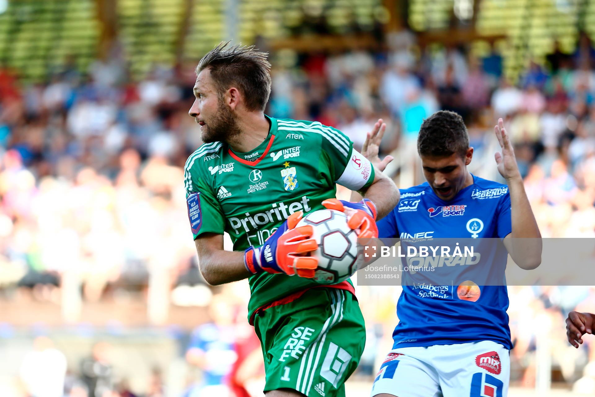 IFK Göteborgs målvakt John Alvbåge och Åtvidabergs