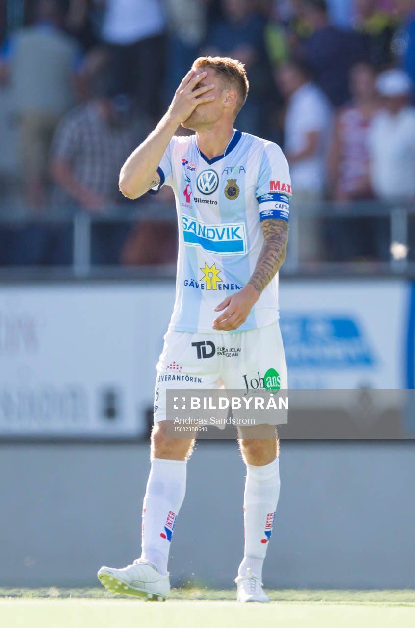 Gefles David Fällman ser deppig ut