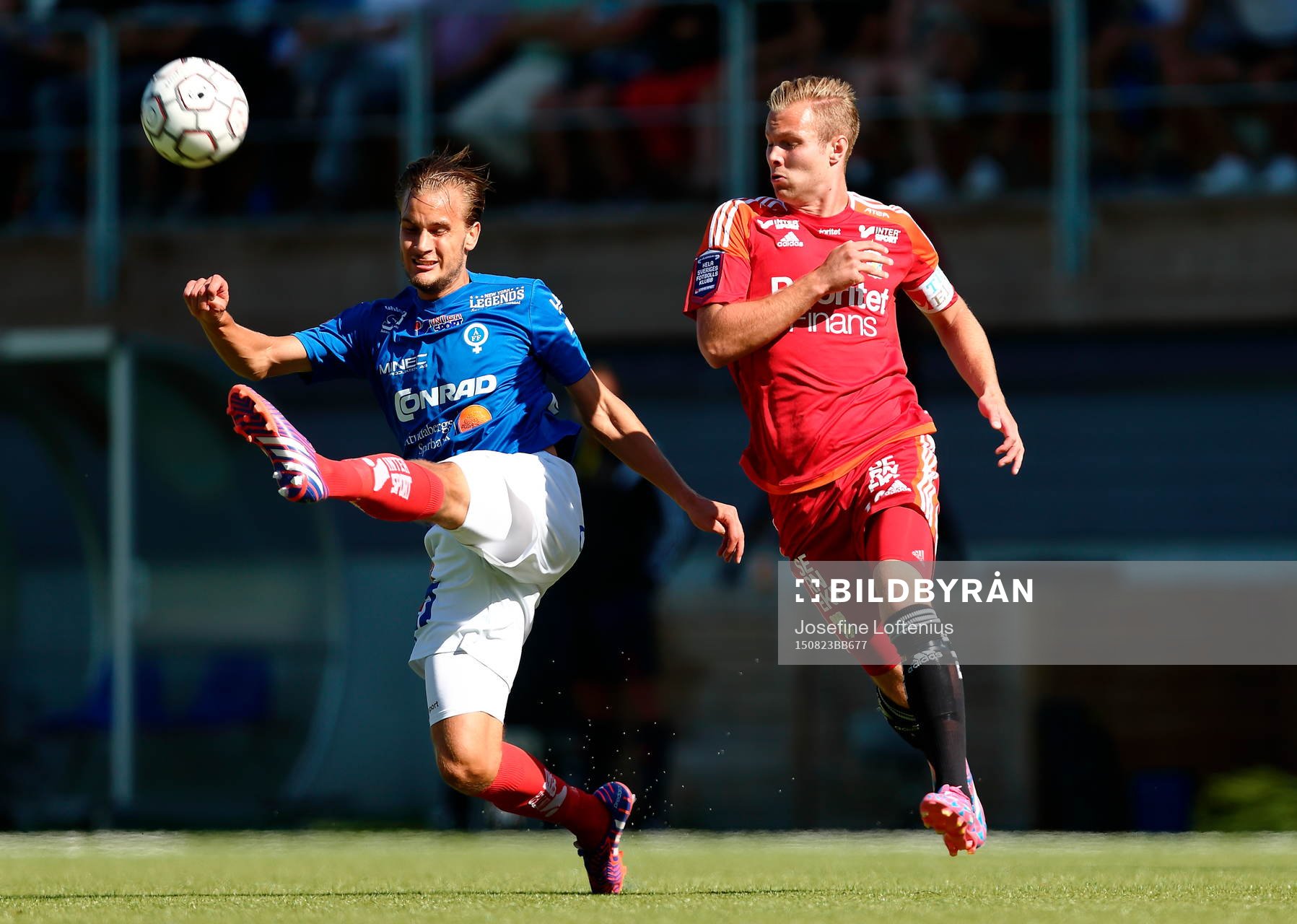 Åtvidabergs Månz Karlsson och IFK Göteborgs Gustav