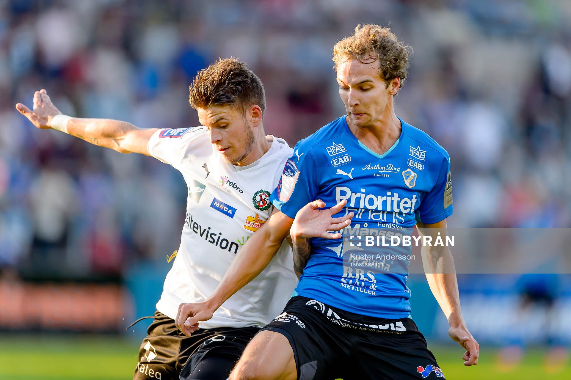 Örebros Eidur Aron Sigurbjörnsson och Halmstads Alexander
