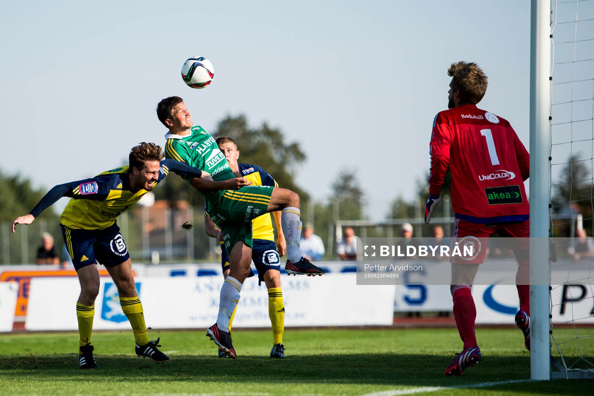 Ljungskiles Hannes Stiller gör 2-2
