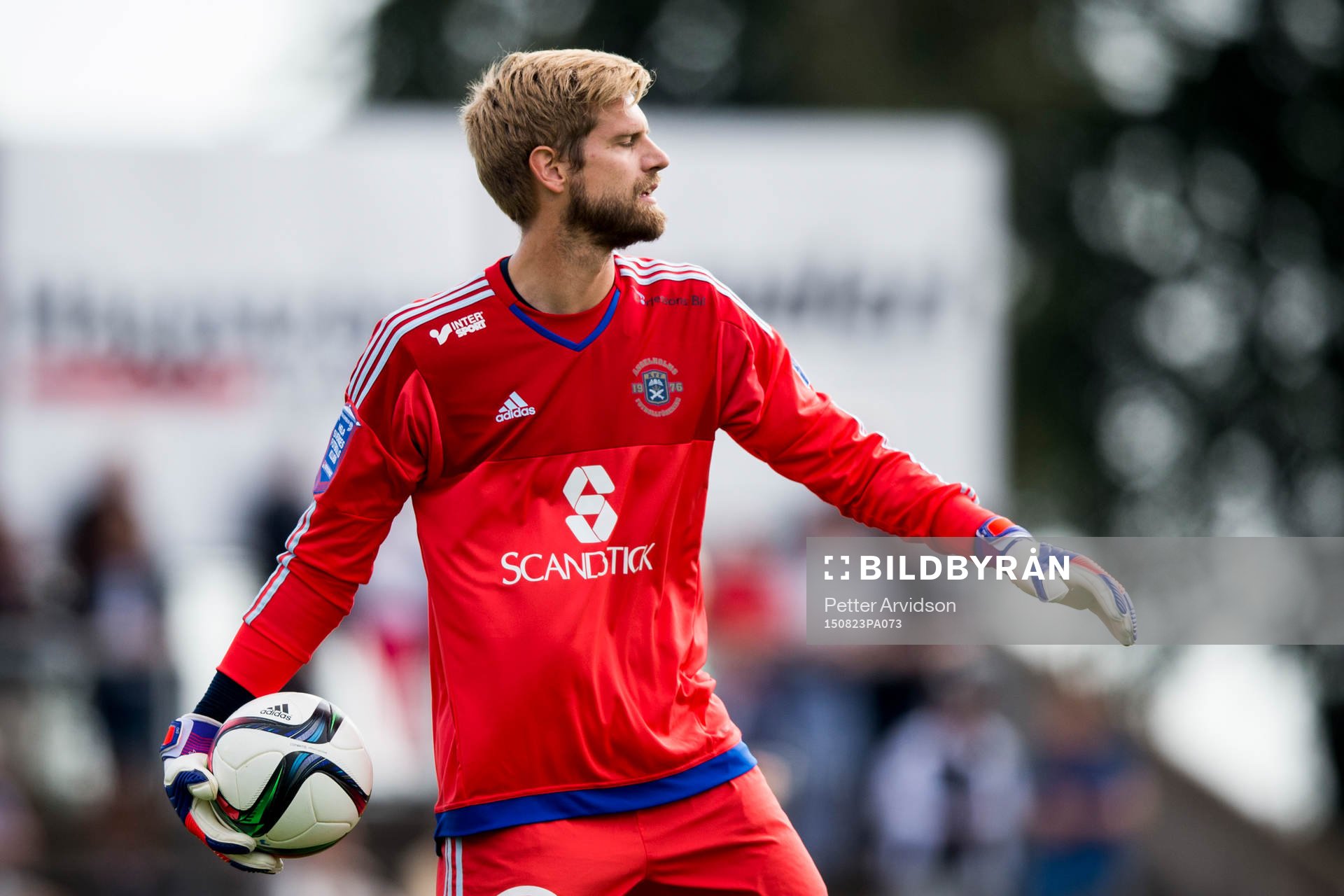 Ängelholms målvakt Oscar Berglund