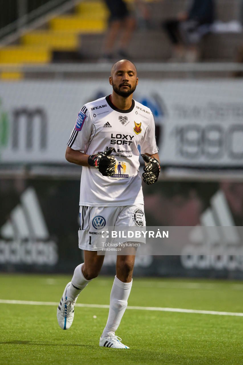 Östersunds målvakt Aly Keita