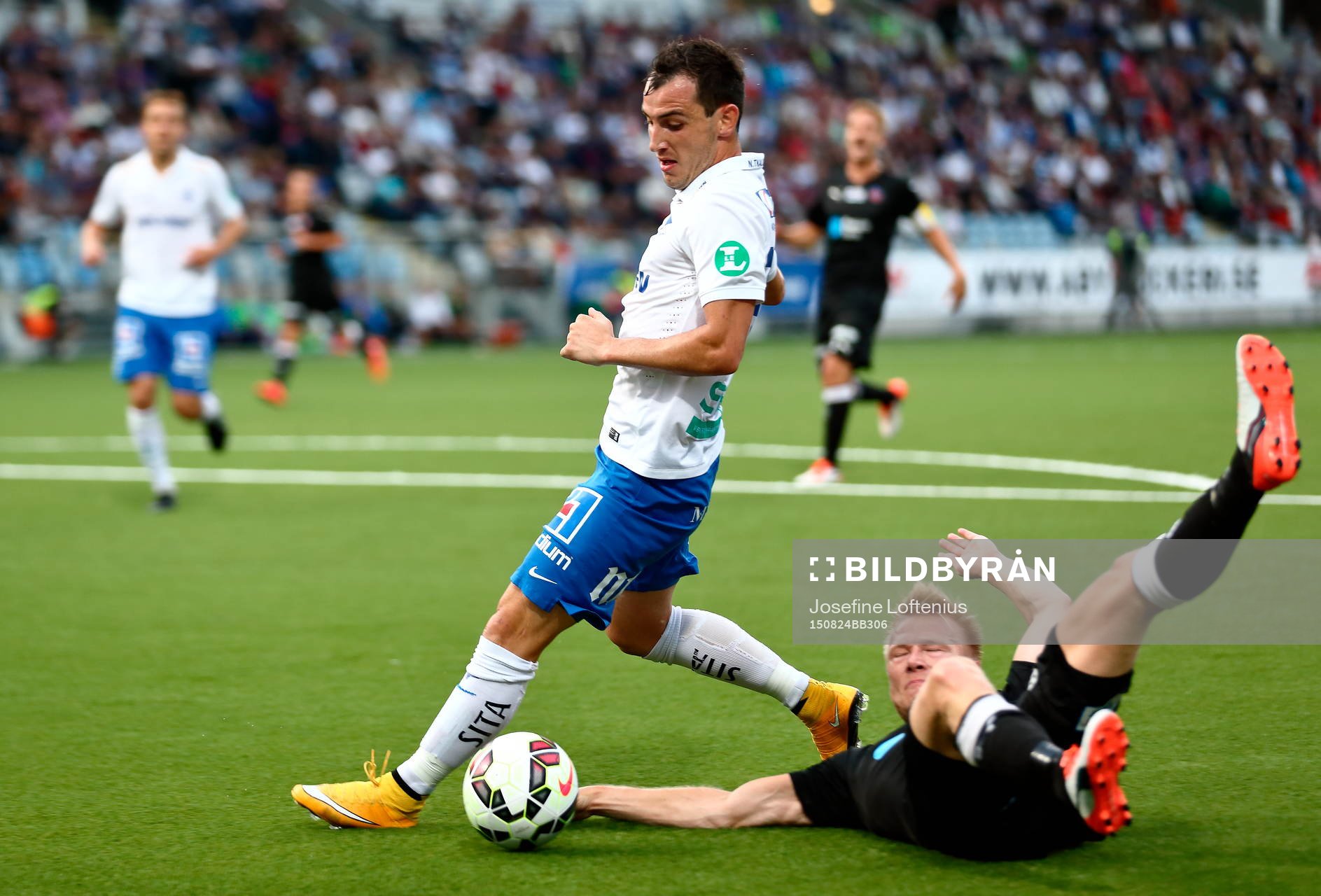 Norrköpings Nikola Tkalcic och Helsingborsspelare