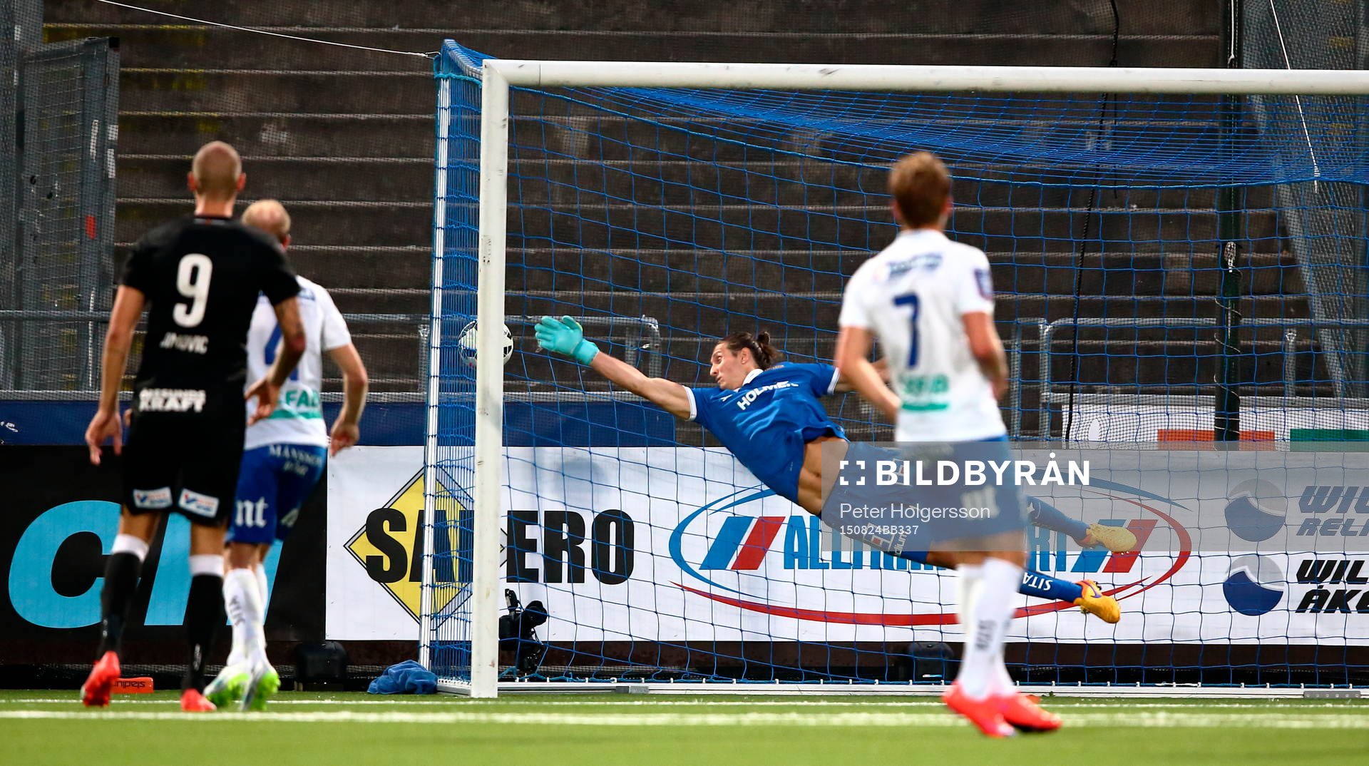 Mål 1-1 av Helsingborgs Darijan Bojanic förbi