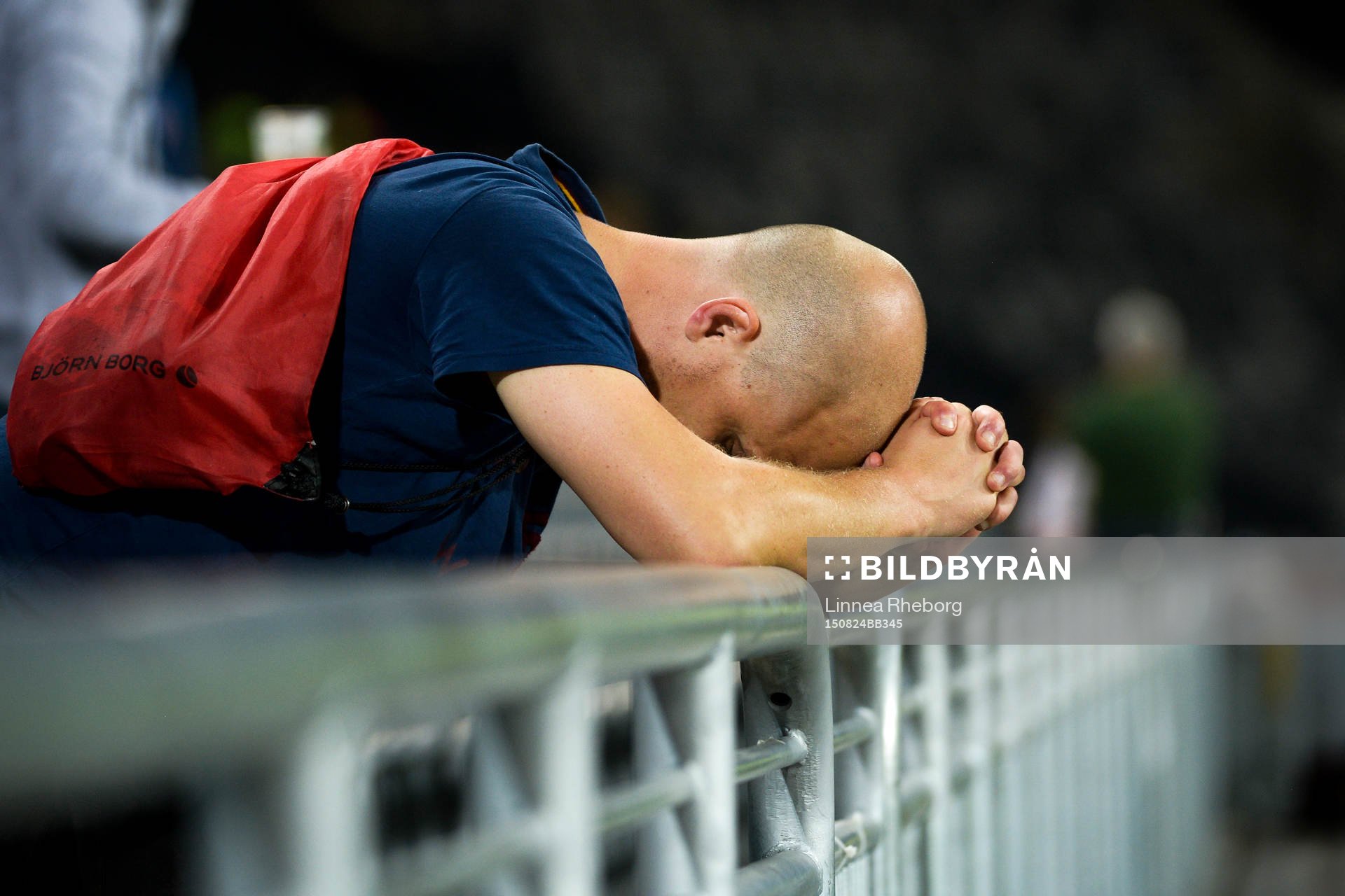 En supporter deppar
