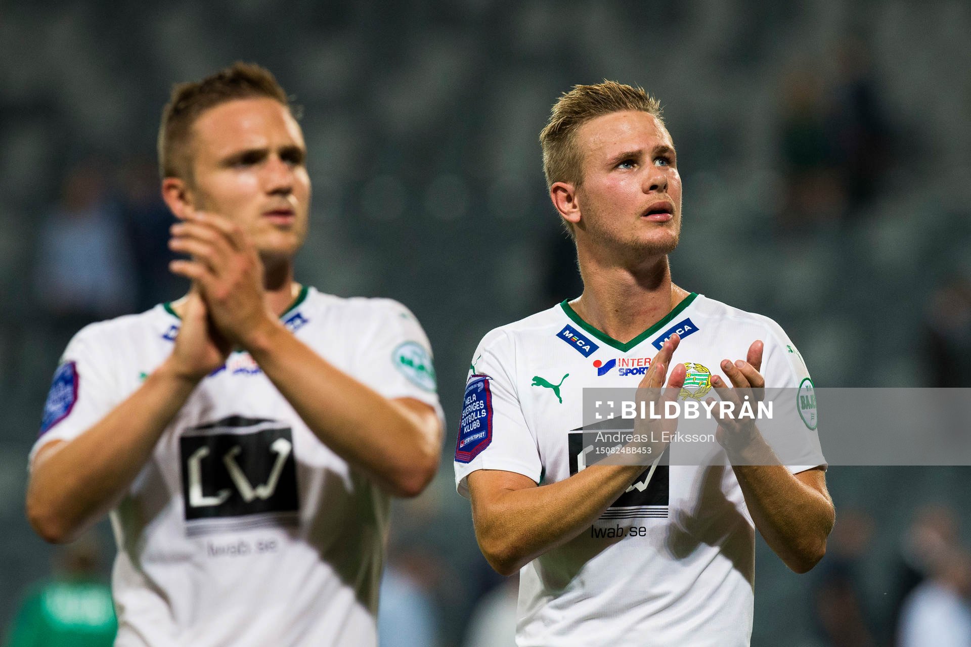 Hammarbys Mats Solheim och Erik Israelsson tackar publiken efter fotbollsmatchen i Allsvenskan mellan Djurgården och Hammarby den 24 augusti 2015 i Stockholm.