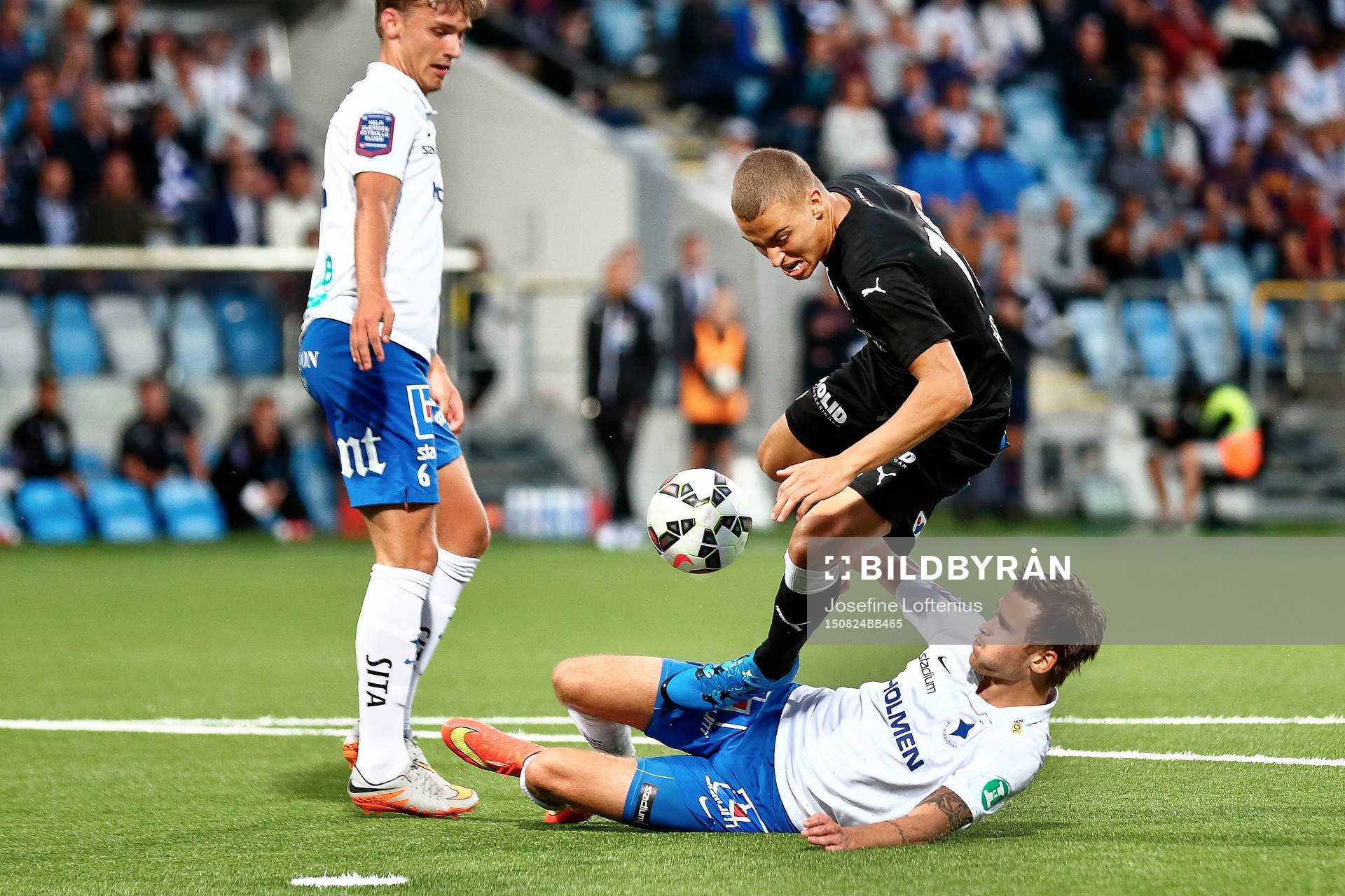 Helsingborgs Jordan Larsson och Norrköpings Arnor Ingvi