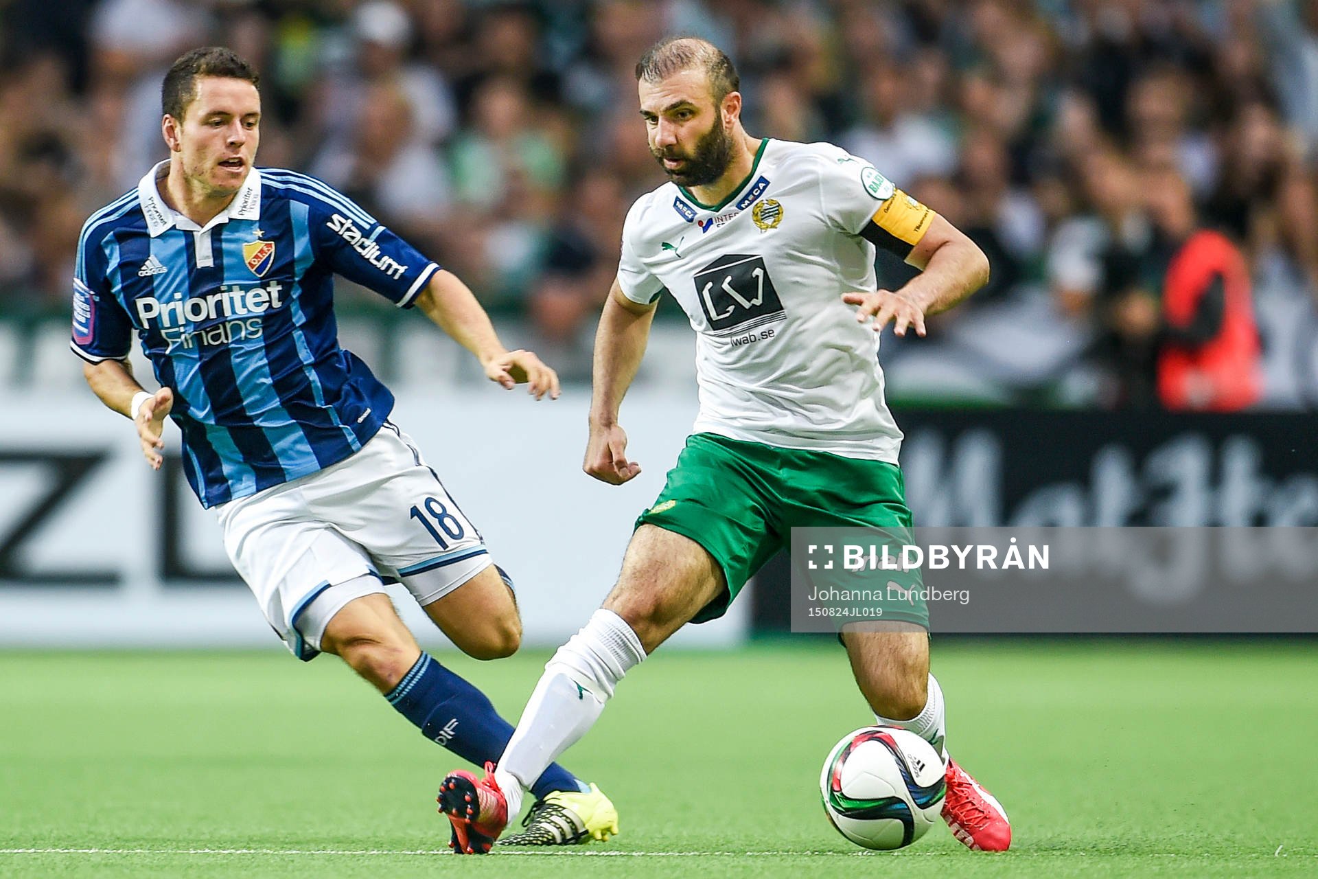 Djurgårdens Kerim Mrabti och Hammarbys Kennedy Bakircioglu