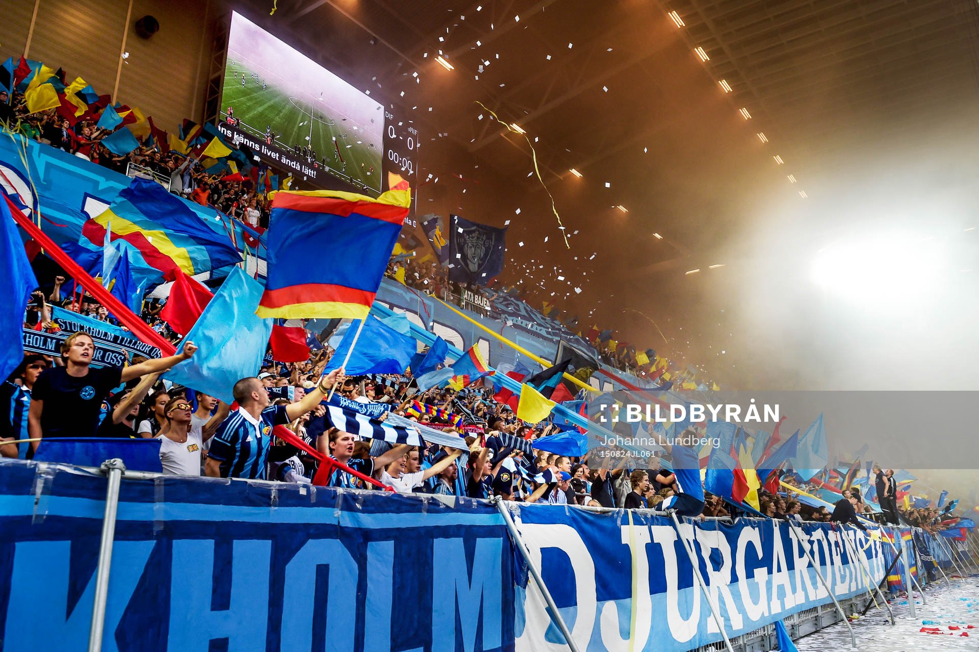 Djurgårdens supportrar före fotbollsmatchen i Allsvenskan