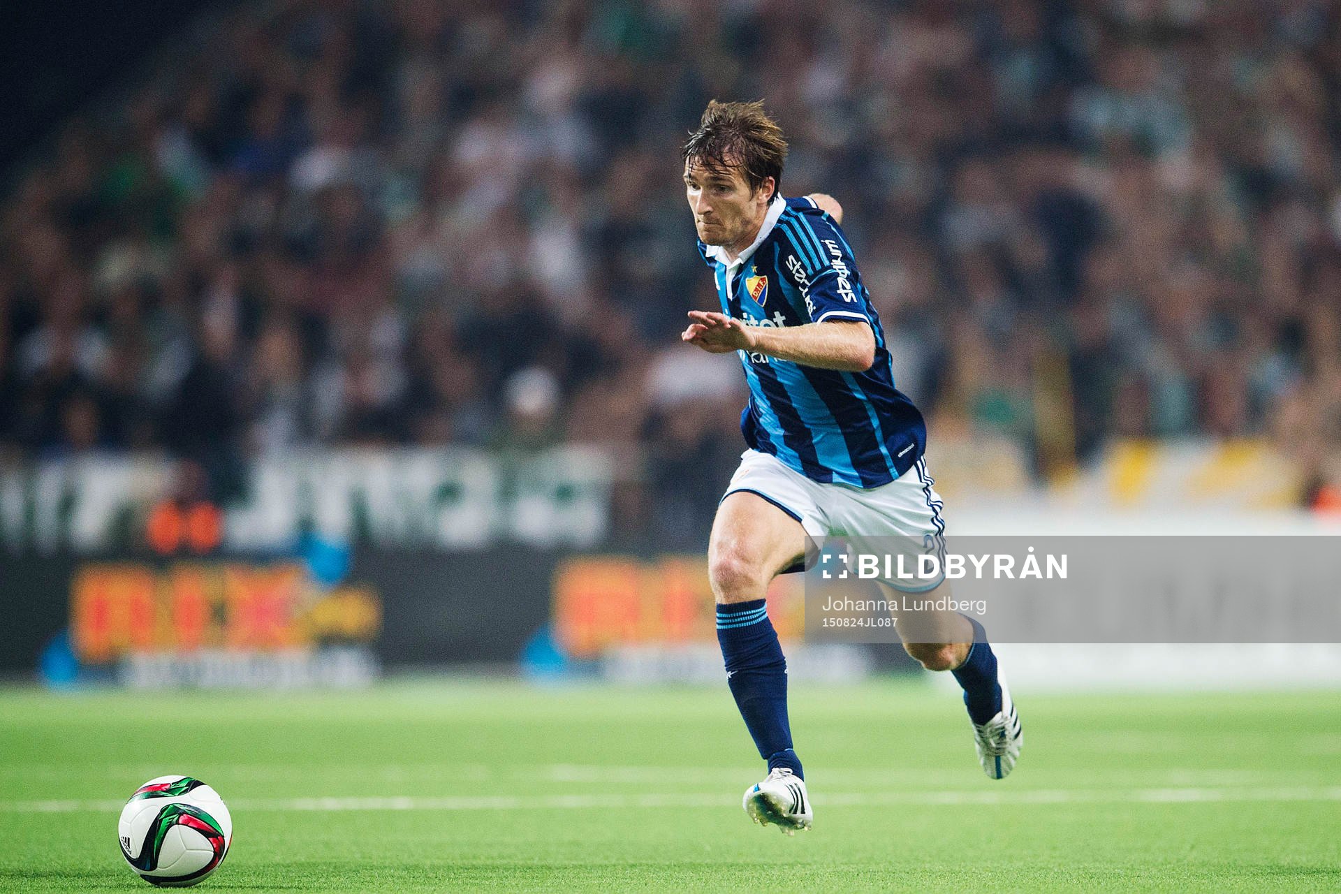 Djurgårdens Jesper Arvidsson under fotbollsmatchen i Allsvenskan mellan Djurgården och Hammarby den 24 augusti 2015 i Stockholm. 