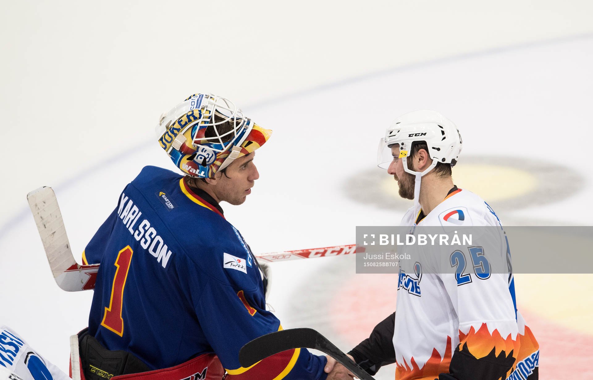 Jokerits målvakt Henrik Karlsson och Severstals Mattias