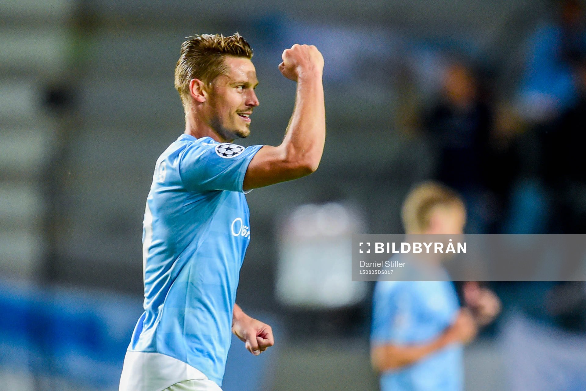 Malmö FFs Markus Rosenberg firar 1-0 målet