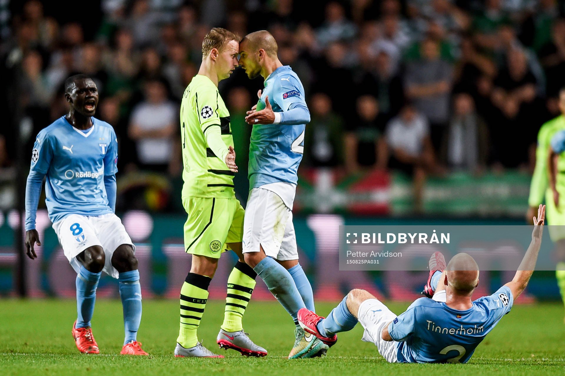 Malmö FFs Enock Kofi Adu och Vladimir Rodic irriterade på
