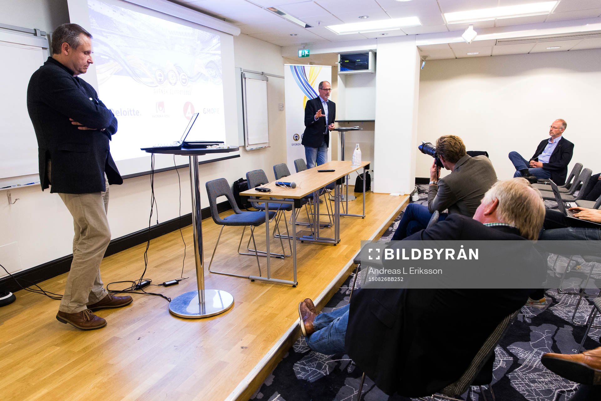 s generalsekteterare Mats Enquist och ordförande