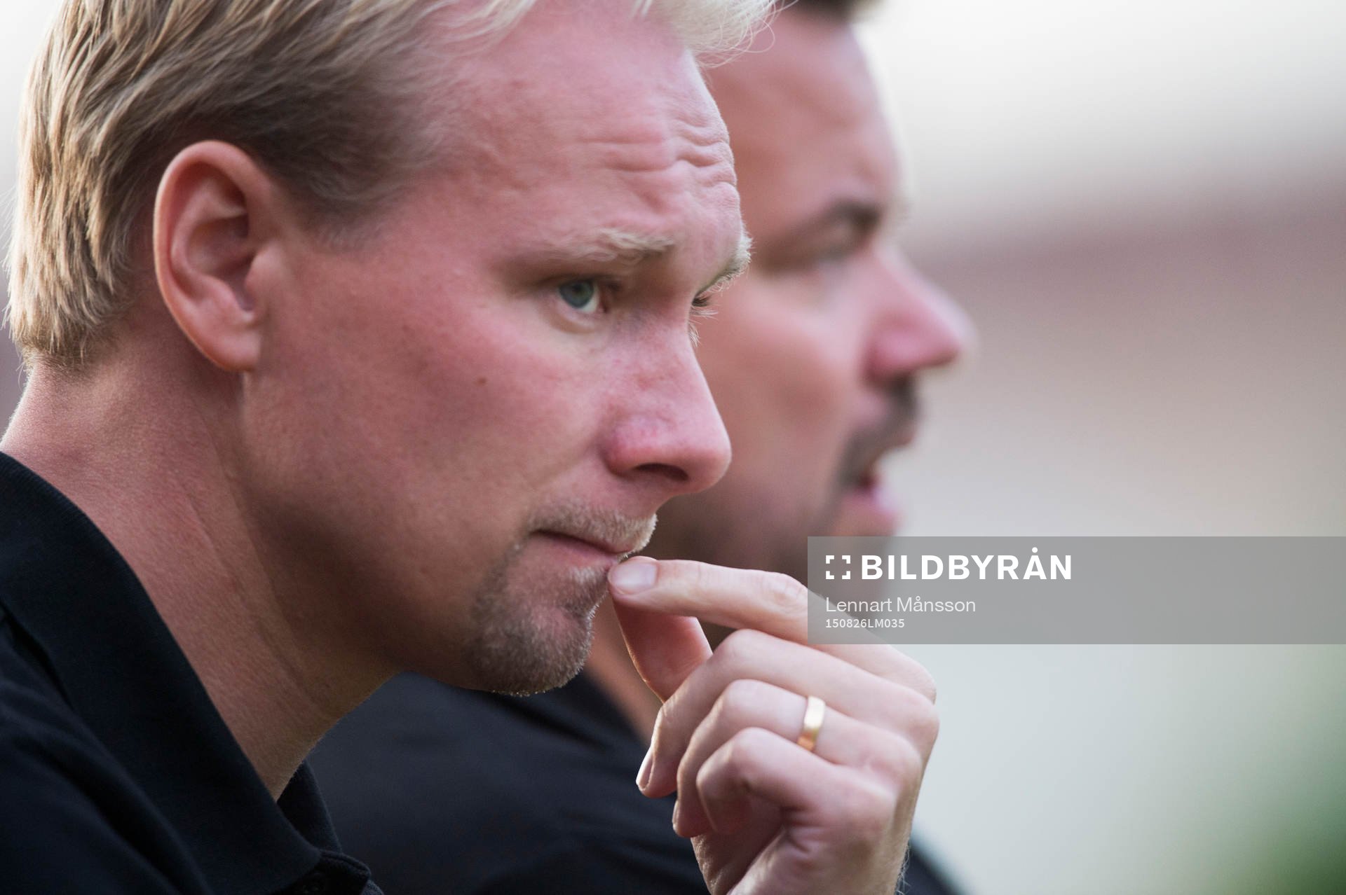 Malmös tränare Jack Jensen och Daniel Nilsson  i matchen