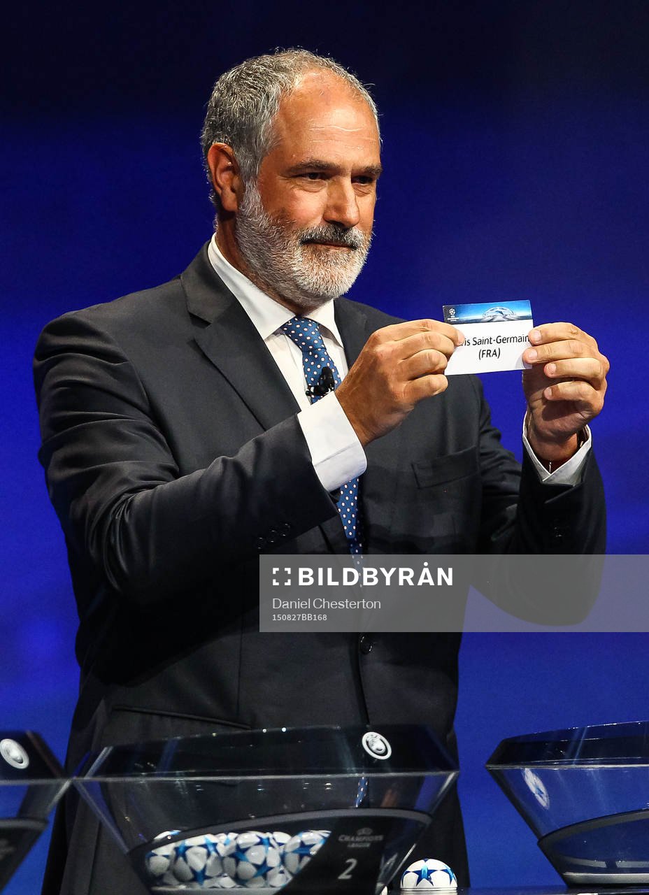 Paris Saint-Germain dras av Andoni Zubizarreta