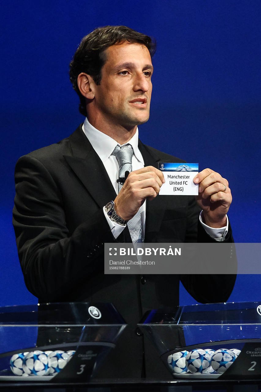 Manchester United dras av Juliano Belletti
