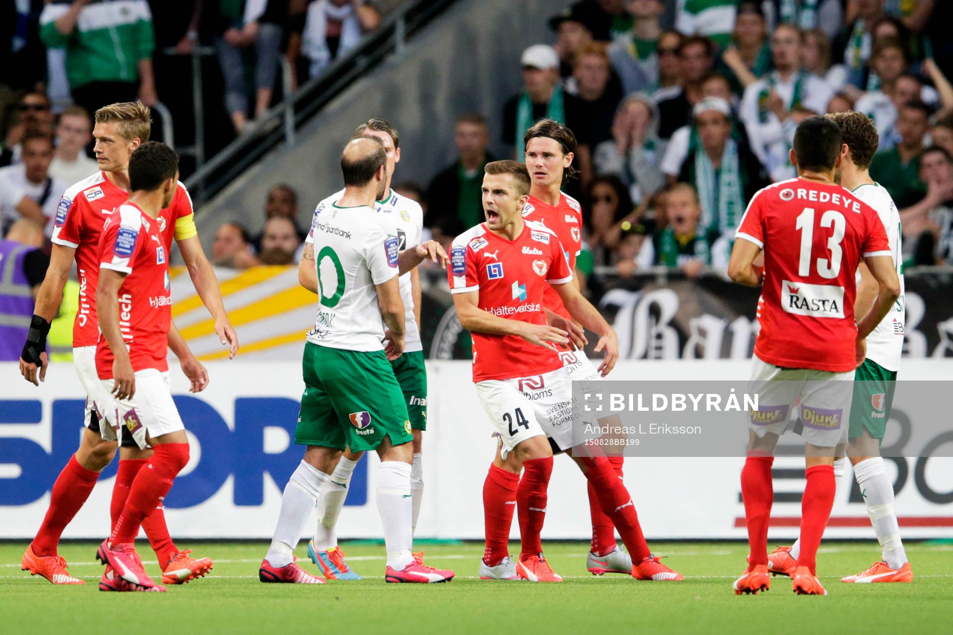Hammarbys Kennedy Bakircioglu och Kalmars Filip Sachpekidis