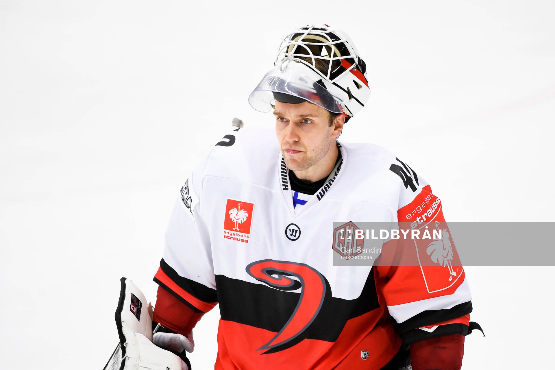 Jyväskyläs målvakt Tuomas Tarkki deppar