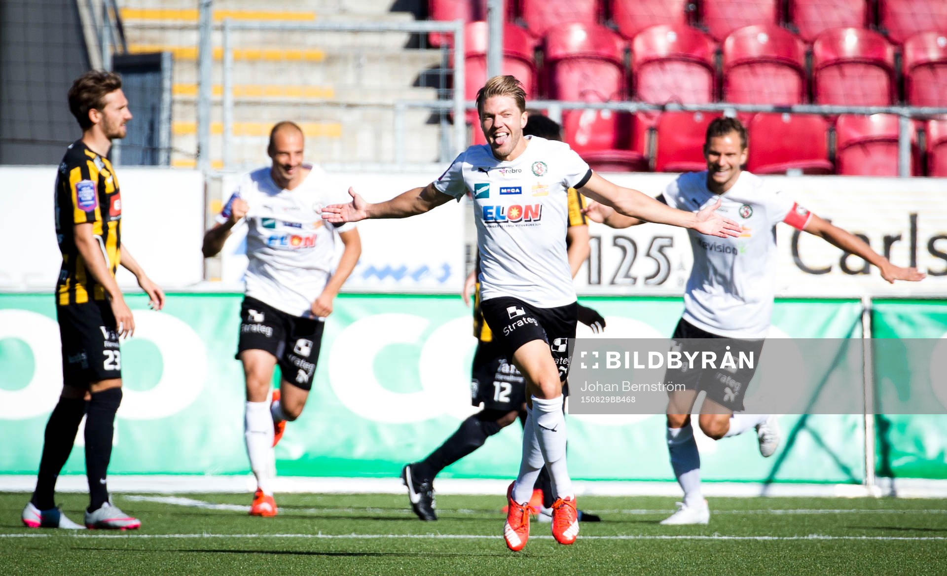 Örebros Martin Broberg gör 1-0