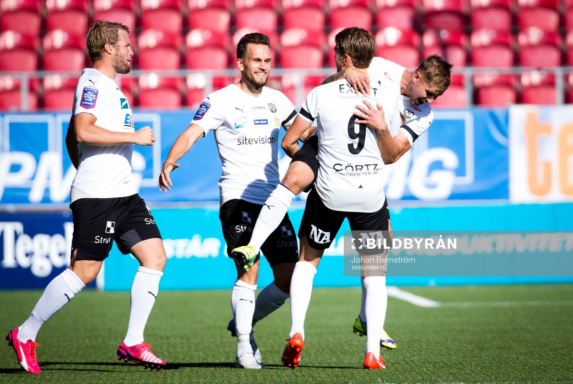 Örebros Martin Broberg gör 1-0