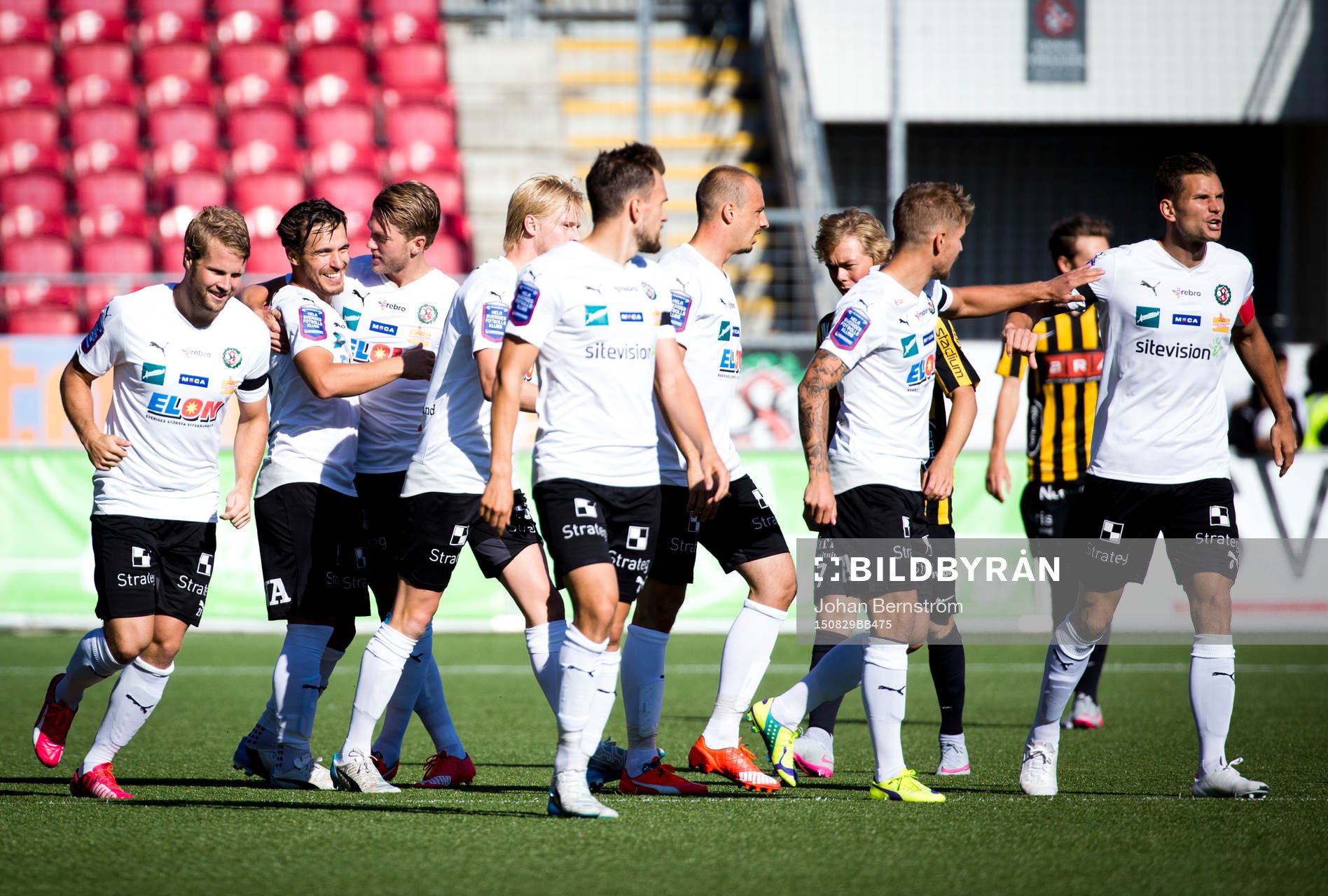 Örebros Martin Broberg gör 1-0