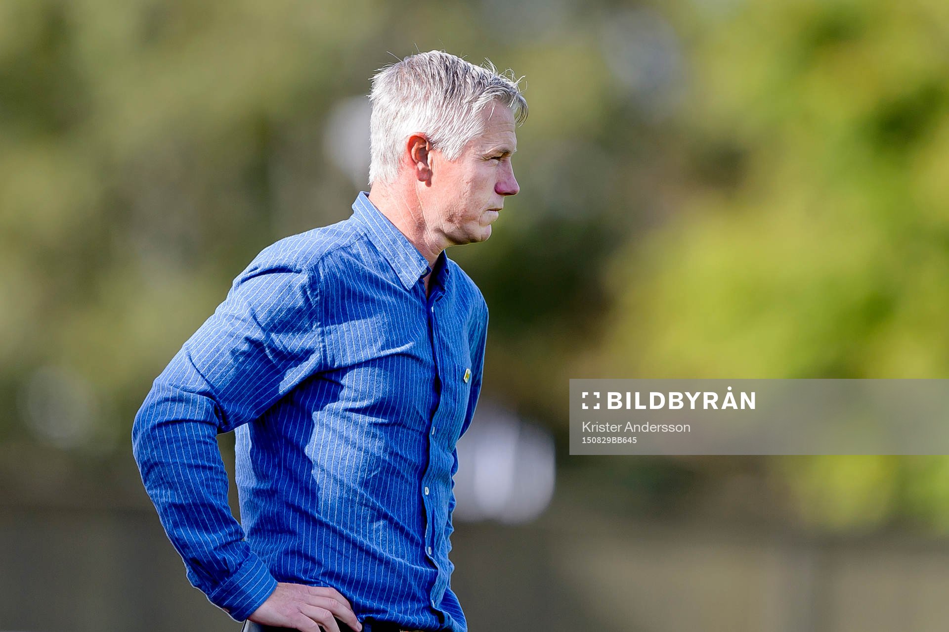 Varbergs tränare Jörgen Wålemark under fotbollsmatchen i Superettan mellan Varberg och AFC United den 29 augusti 2015 i Varberg.